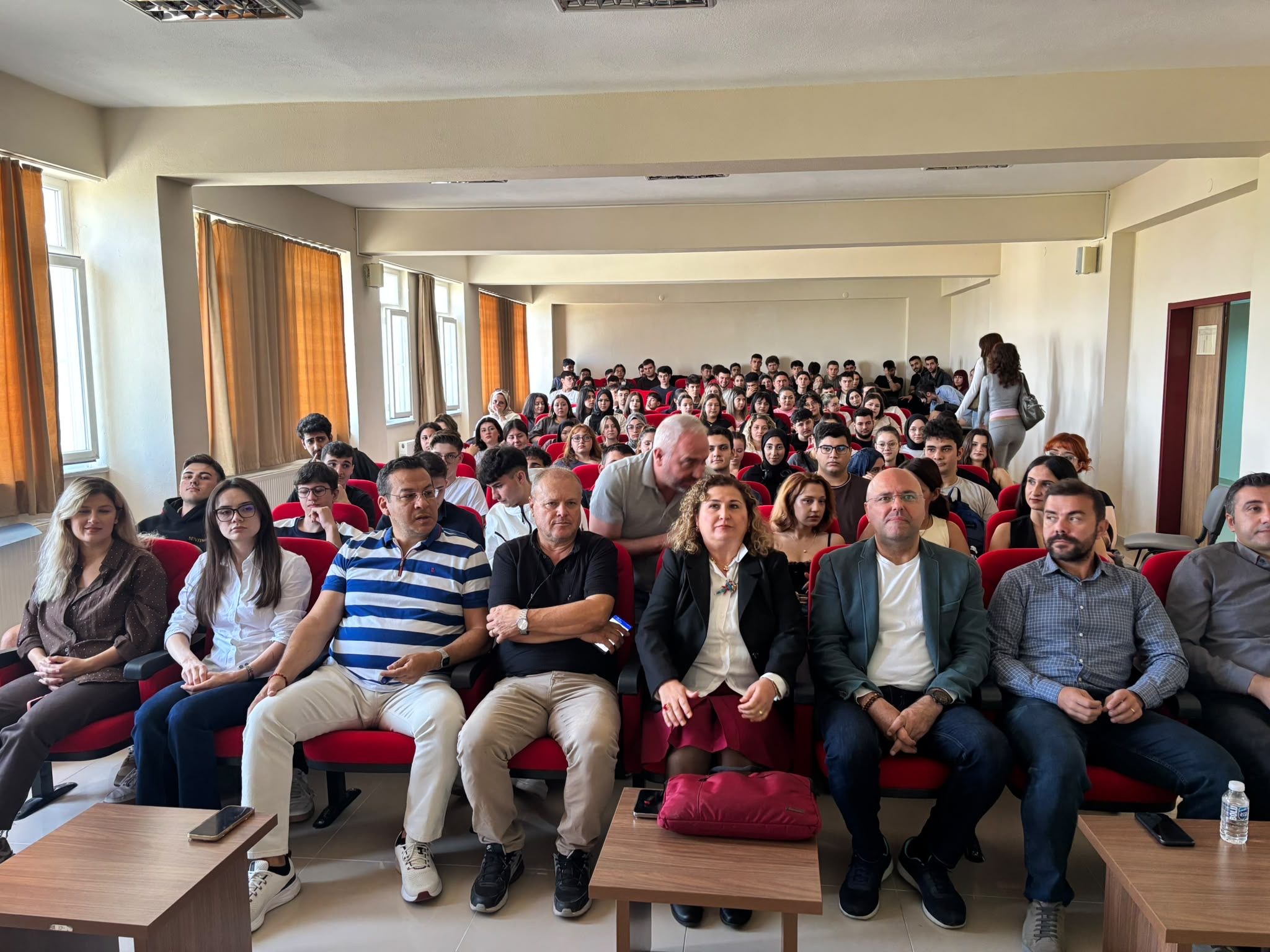 Bölümümüze Yeni Başlayan Öğrencilerimiz İçin Oryantasyon Eğitimi Gerçekleştirildi 3