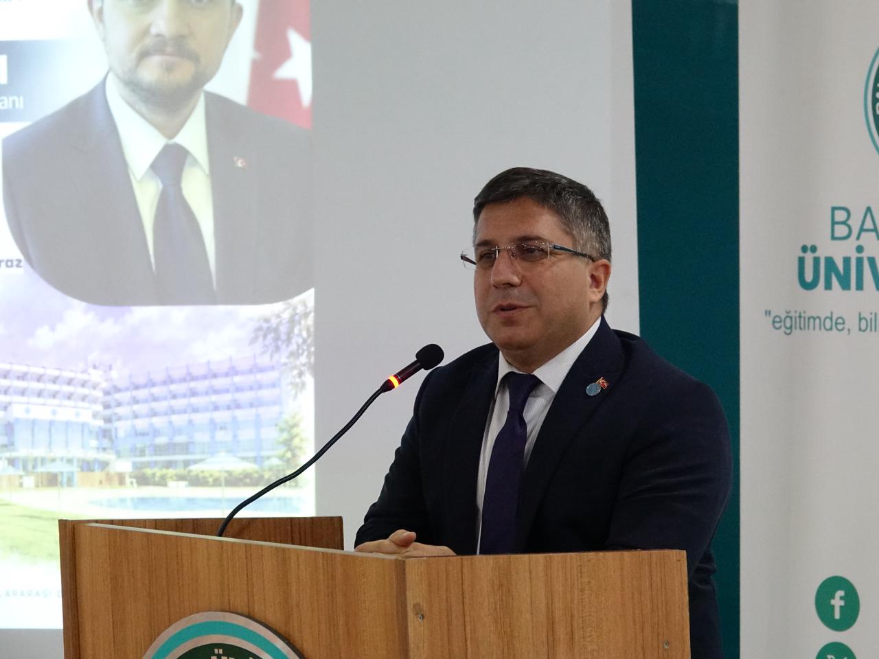 Türkiye Ulusal Ajansı Başkanı Astarcı, BAÜN Burhaniye Uygulamalı Bilimler Fakültesi Yeni Akademik Yıl Açılış Dersini Verdi 4