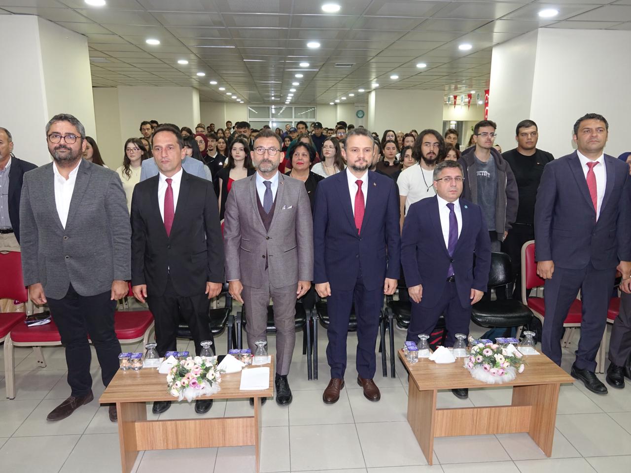 Türkiye Ulusal Ajansı Başkanı Astarcı, BAÜN Burhaniye Uygulamalı Bilimler Fakültesi Yeni Akademik Yıl Açılış Dersini Verdi
