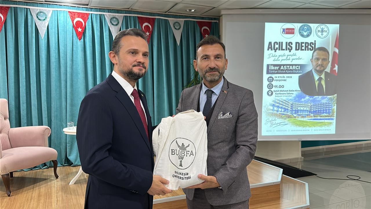 Türkiye Ulusal Ajansı Başkanı Astarcı, BAÜN Burhaniye Uygulamalı Bilimler Fakültesi Yeni Akademik Yıl Açılış Dersini Verdi 8