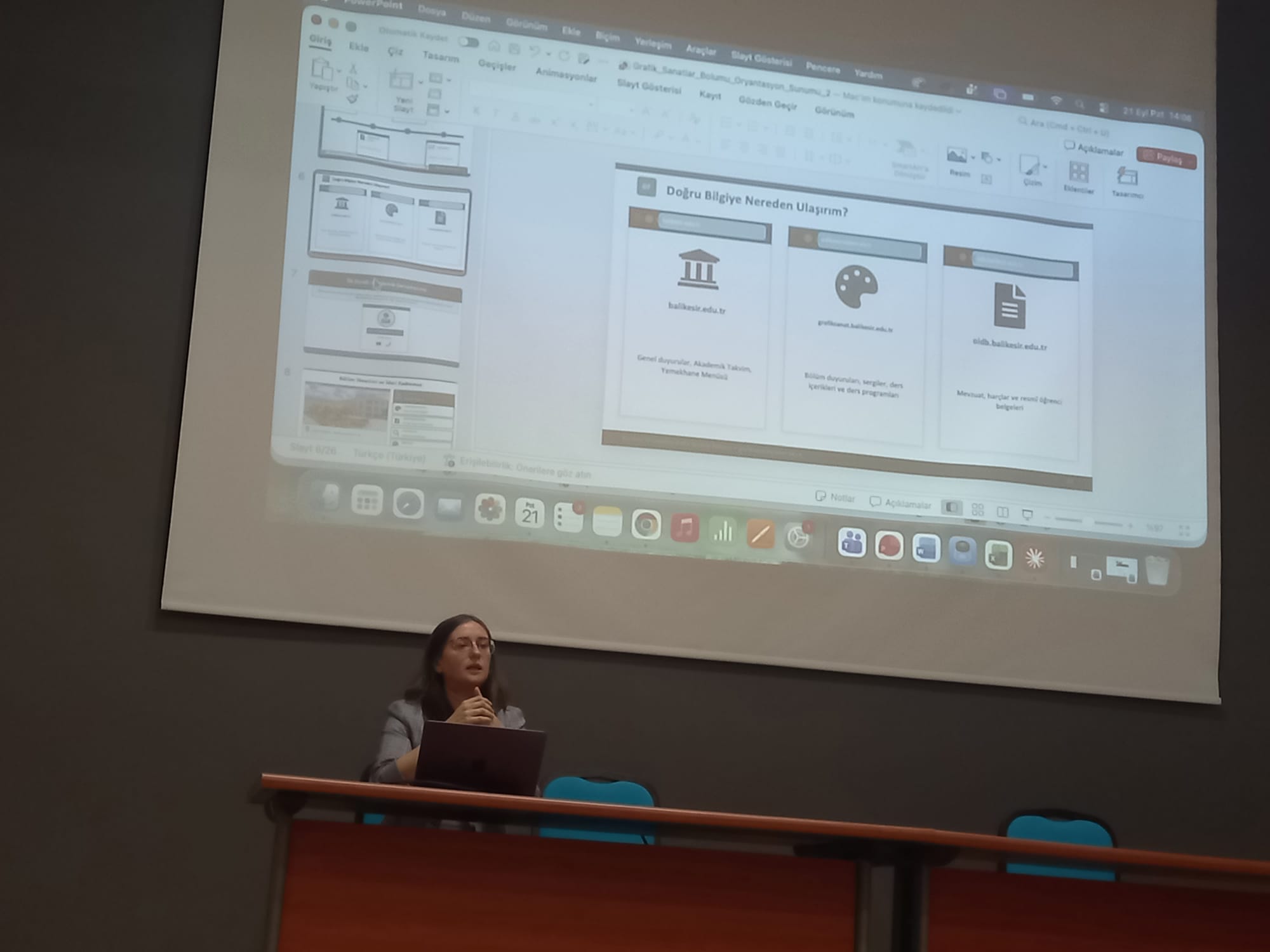 Grafik Sanatlar Bölümü Öğrencilerine Yönelik Oryantasyon Eğitimi Gerçekleştirildi 12