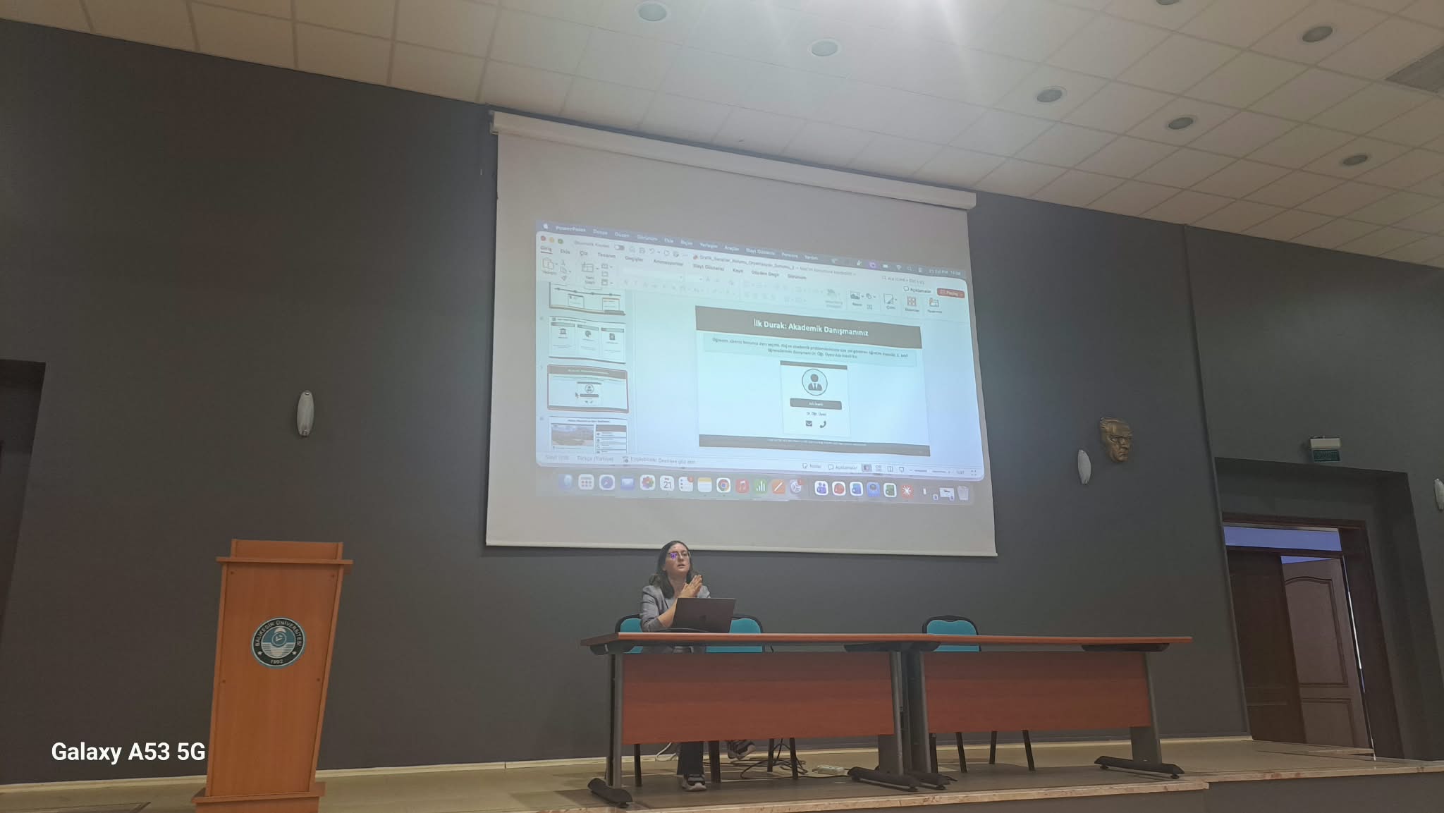 Grafik Sanatlar Bölümü Öğrencilerine Yönelik Oryantasyon Eğitimi Gerçekleştirildi 10