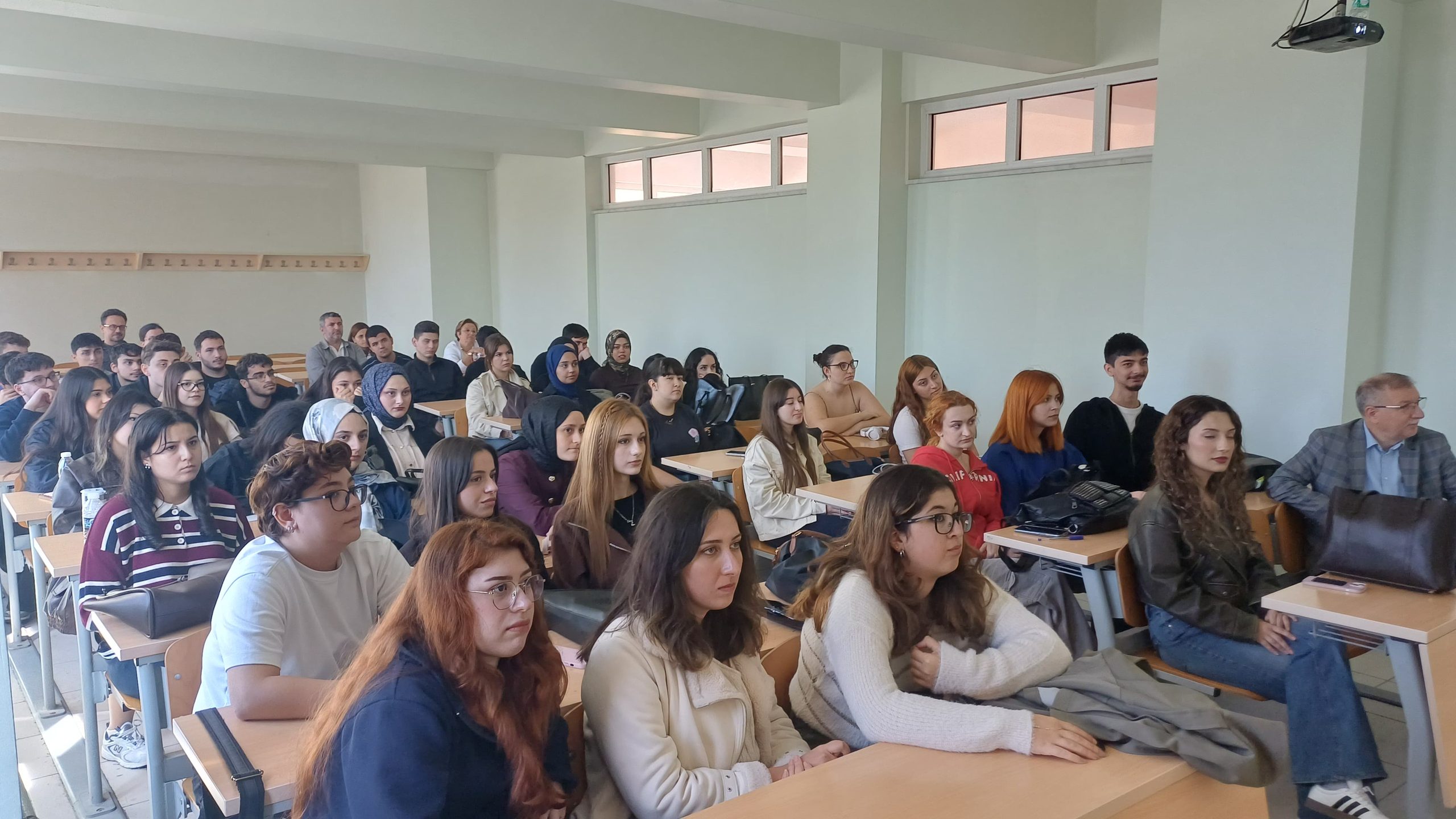 Matematik Bölümü 2026-2027 Eğitim-Öğretim Yılı Oryantasyon Programı Başarıyla Gerçekleştirildi 4