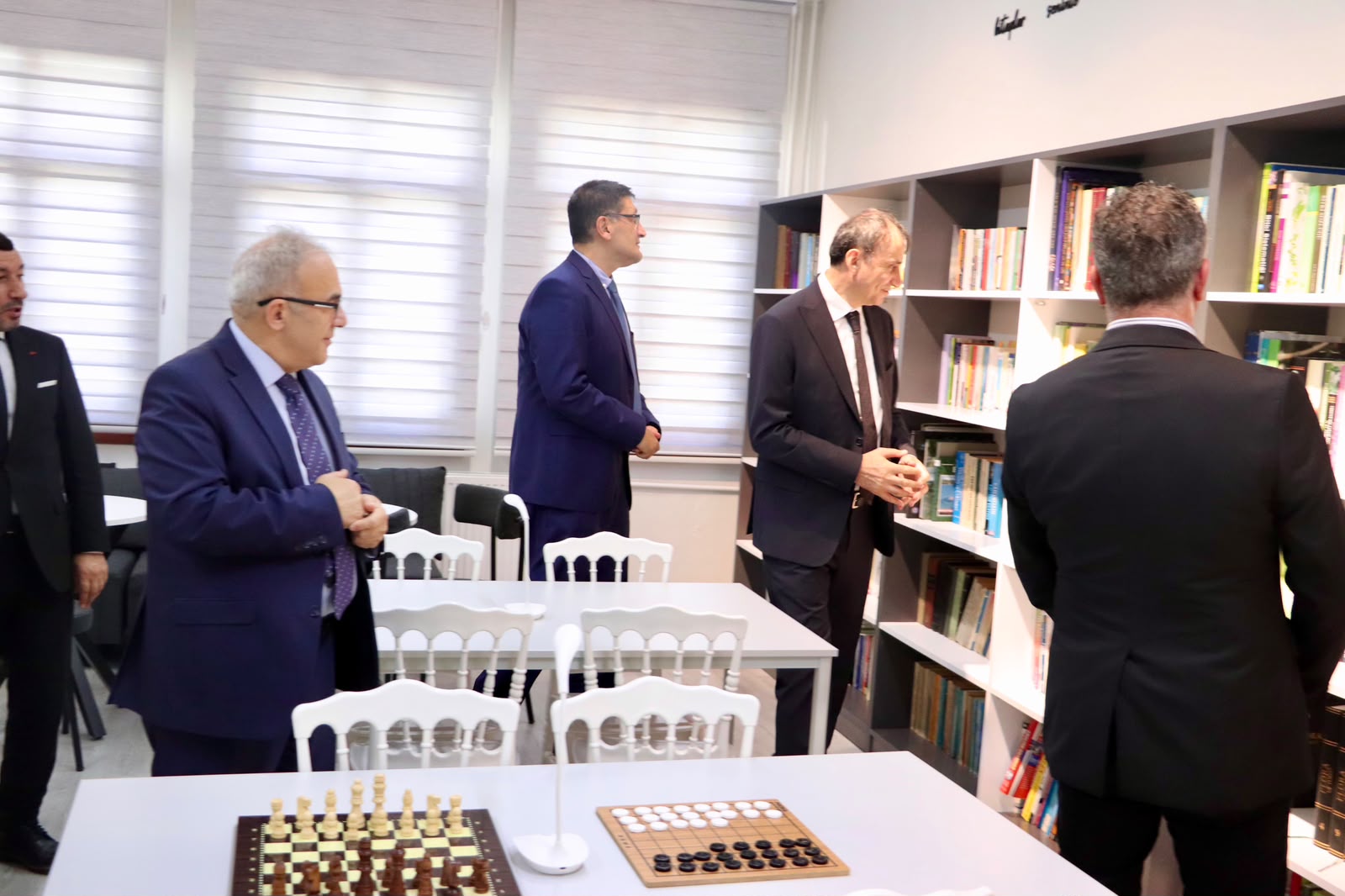 Edremit Kaymakamı Sayın Zafer ENGİN’den Yüksekokulumuza Ziyaret 4
