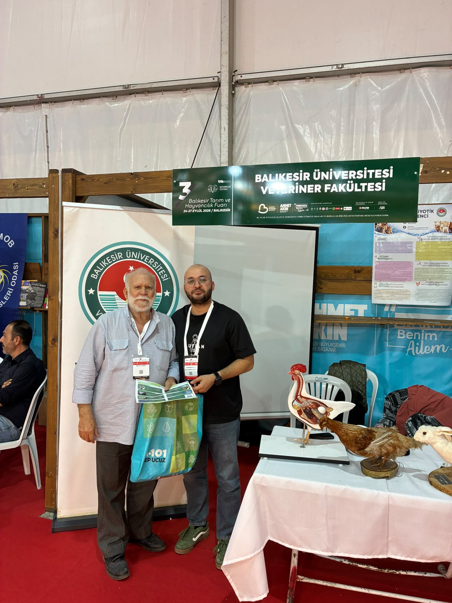 Veteriner Fakültemiz 3. Balıkesir Tarım ve Hayvancılık Fuarında Bilimsel ve Akademik Katkılarıyla Yer Aldı 5