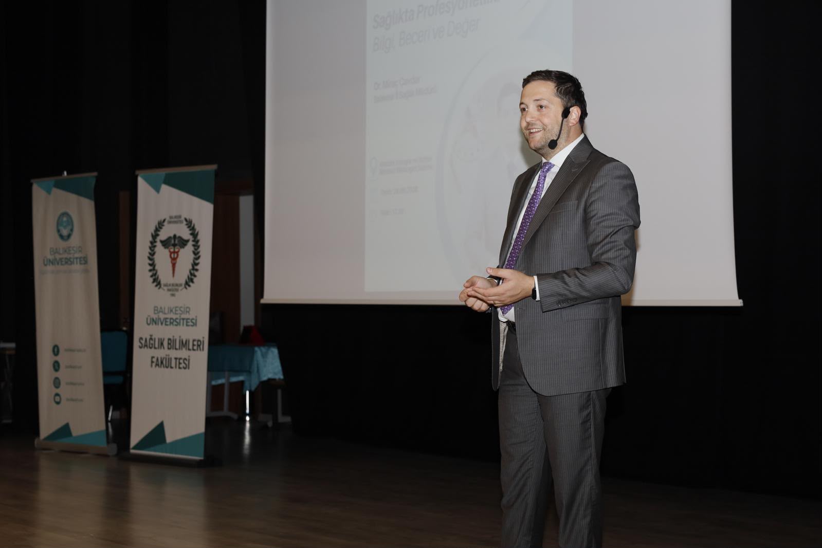 Fakültemizde 2026-2027 Akademik Yılı Açılış Dersi  Gerçekleşti 2
