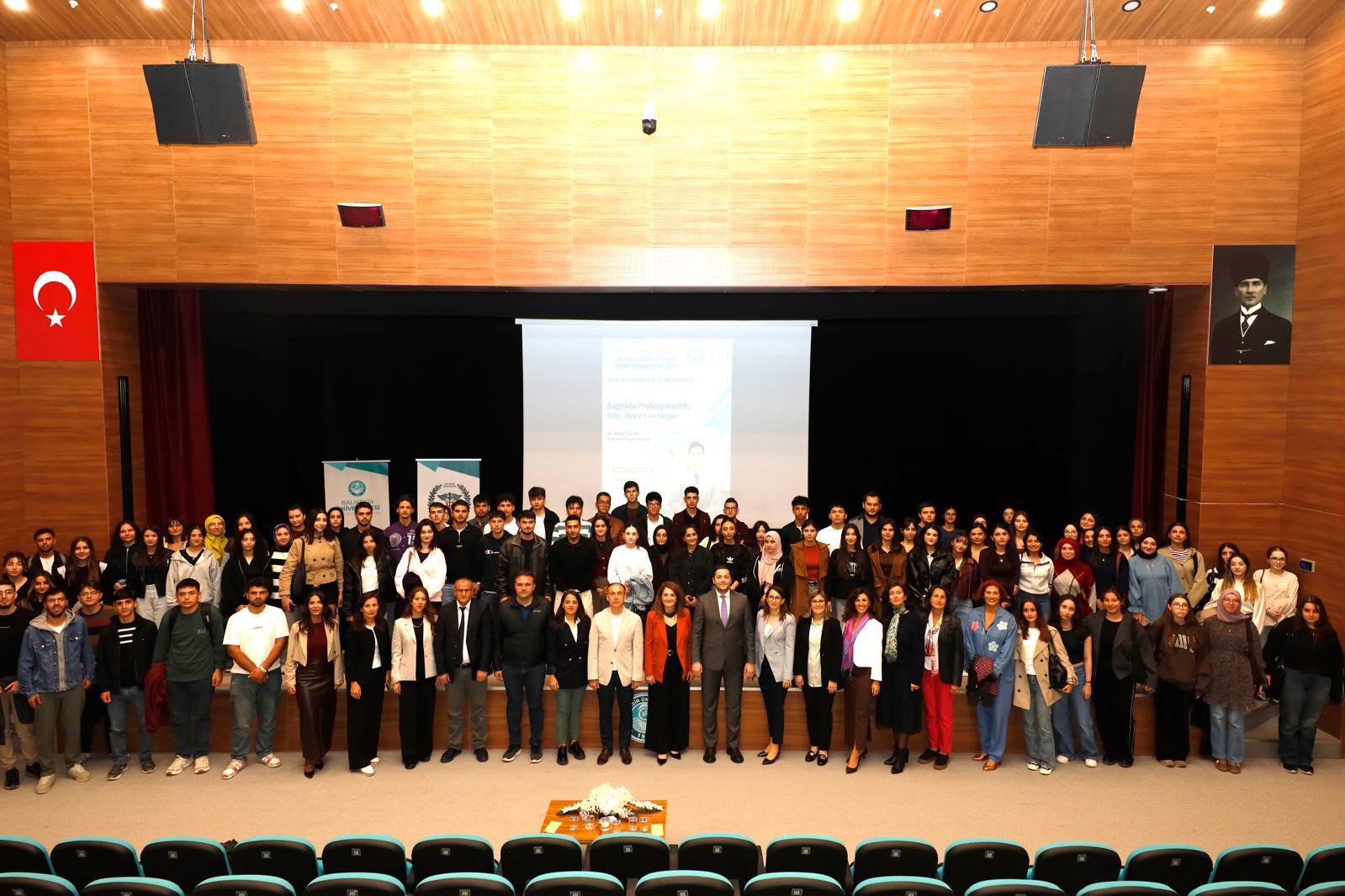 Fakültemizde 2026-2027 Akademik Yılı Açılış Dersi  Gerçekleşti 5