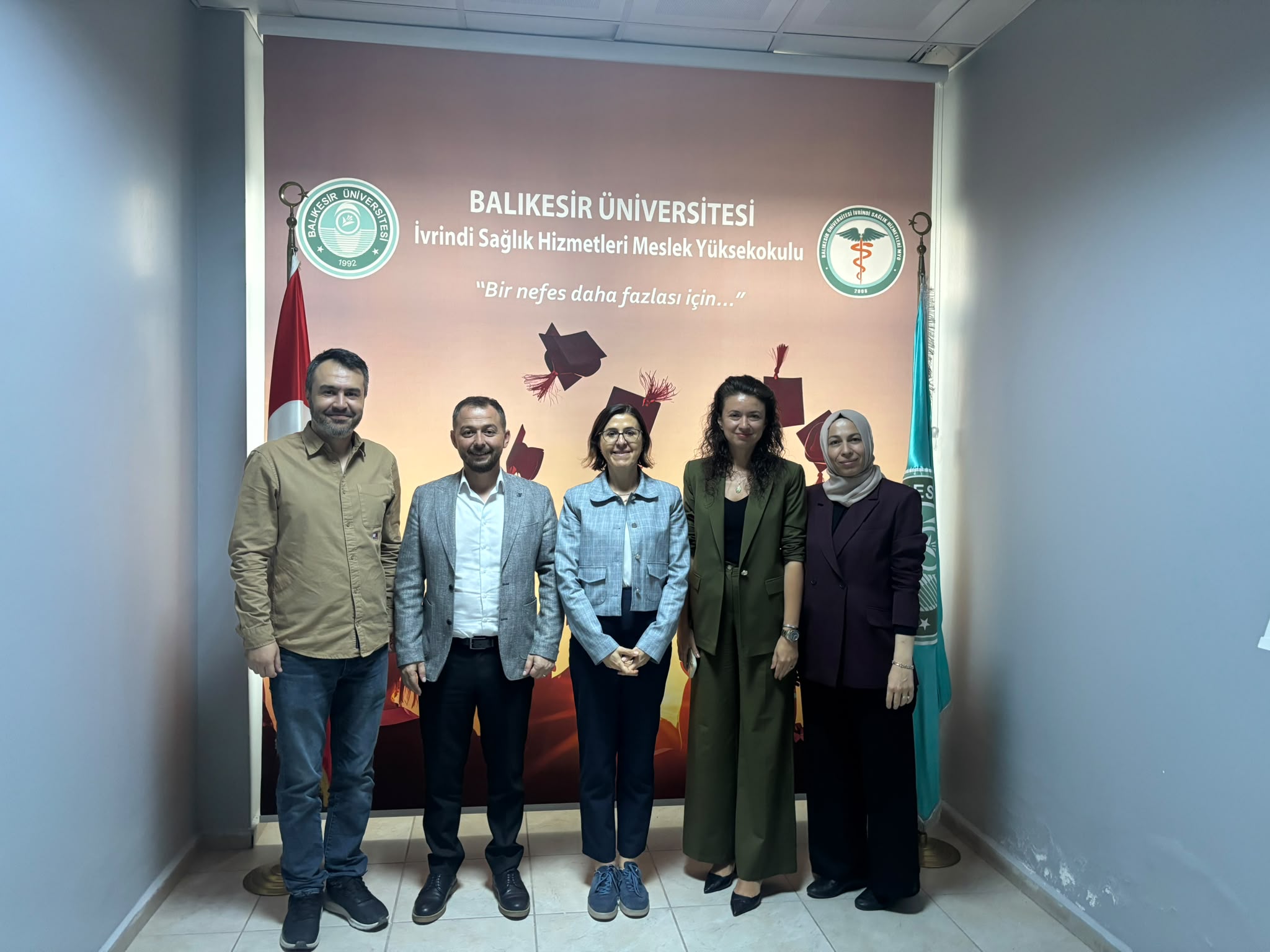 Edremit Meslek Yüksekokulundan İvrindi Sağlık Hizmetleri Meslek Yüksekokuluna Ziyaret Akreditasyon ve Kurumsal İş Birliği İstişaresi 4