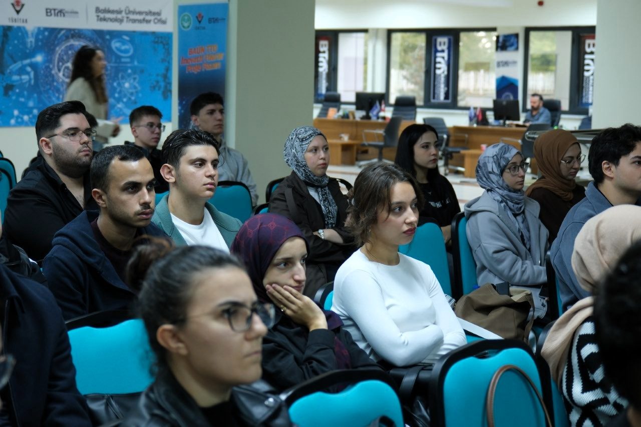 BAÜN’de Dijital İş Süreçleri ve Yapay Zekâ Destekli ERP Atölyesi Uygulamalı Eğitim Programı Başladı 7