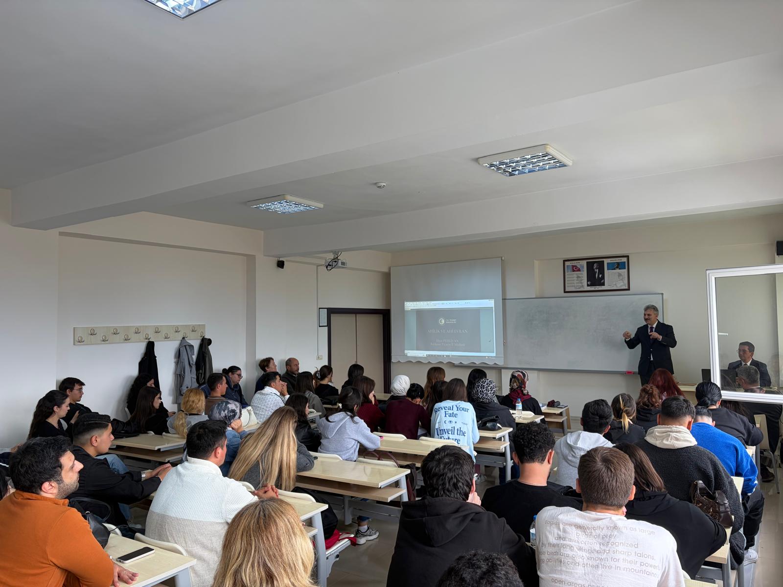 Savaştepe MYO’da Açılış Dersi gerçekleştirildi.