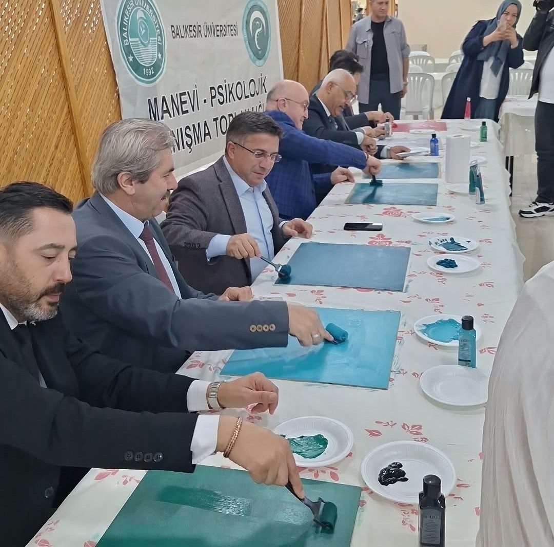 BAÜN’de Sanatın Renkleri Gazze İçin Umuda Dönüştü 1