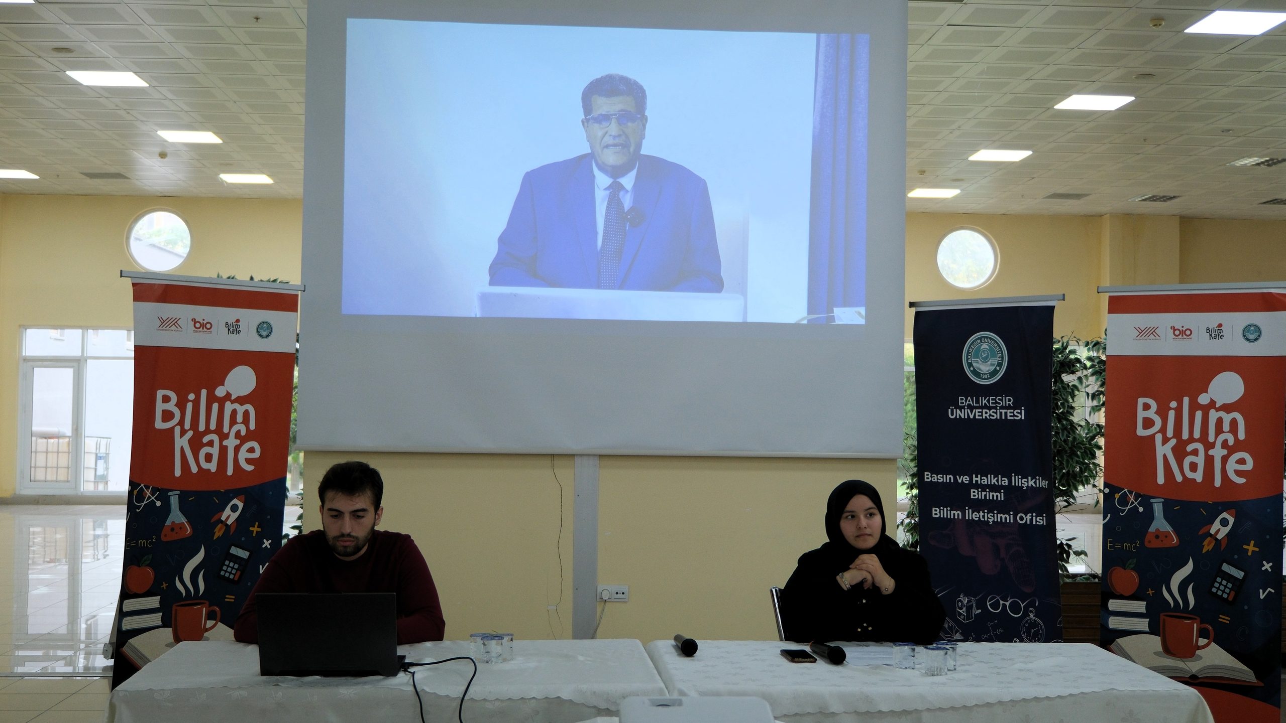 BAÜN’de Sanatın Renkleri Gazze İçin Umuda Dönüştü 2