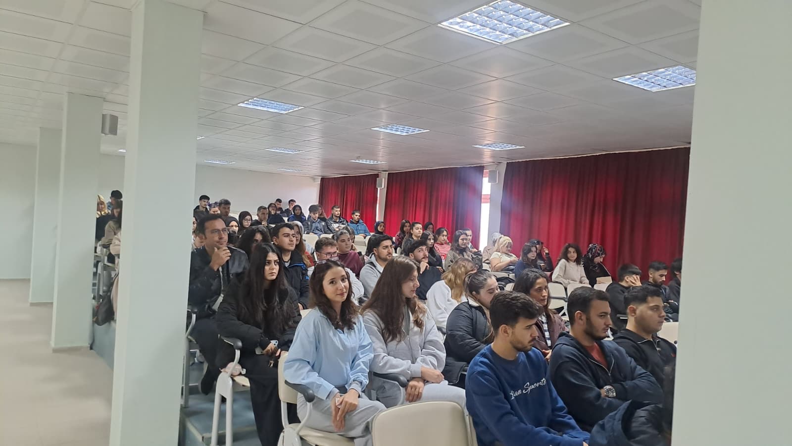 Dursunbey MYO’da 2026-2027 Akademik Yılı Açılış Dersi Gerçekleştirildi: "Üniversiteden Sanayiye Teknoloji Transfer Ofisleri" 6