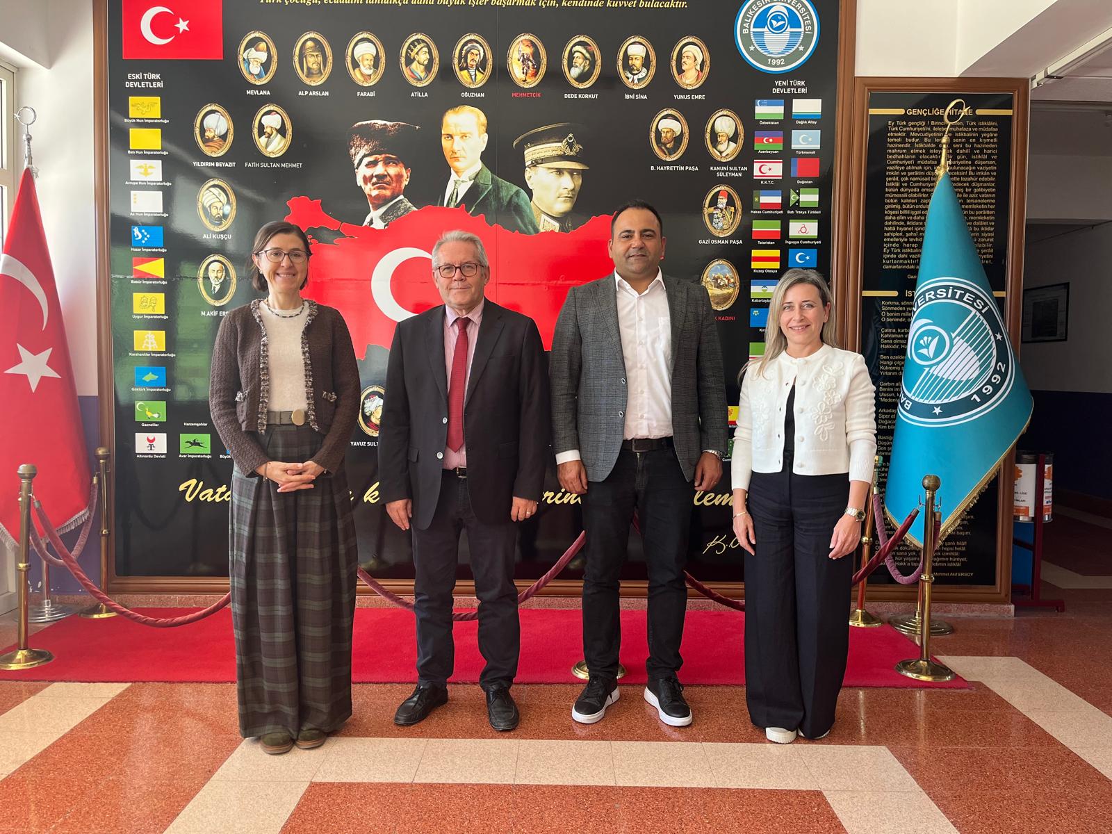 Edremit Halk Eğitimi Merkezinden Yüksekokulumuza "Hayırlı Olsun" Ziyareti 4