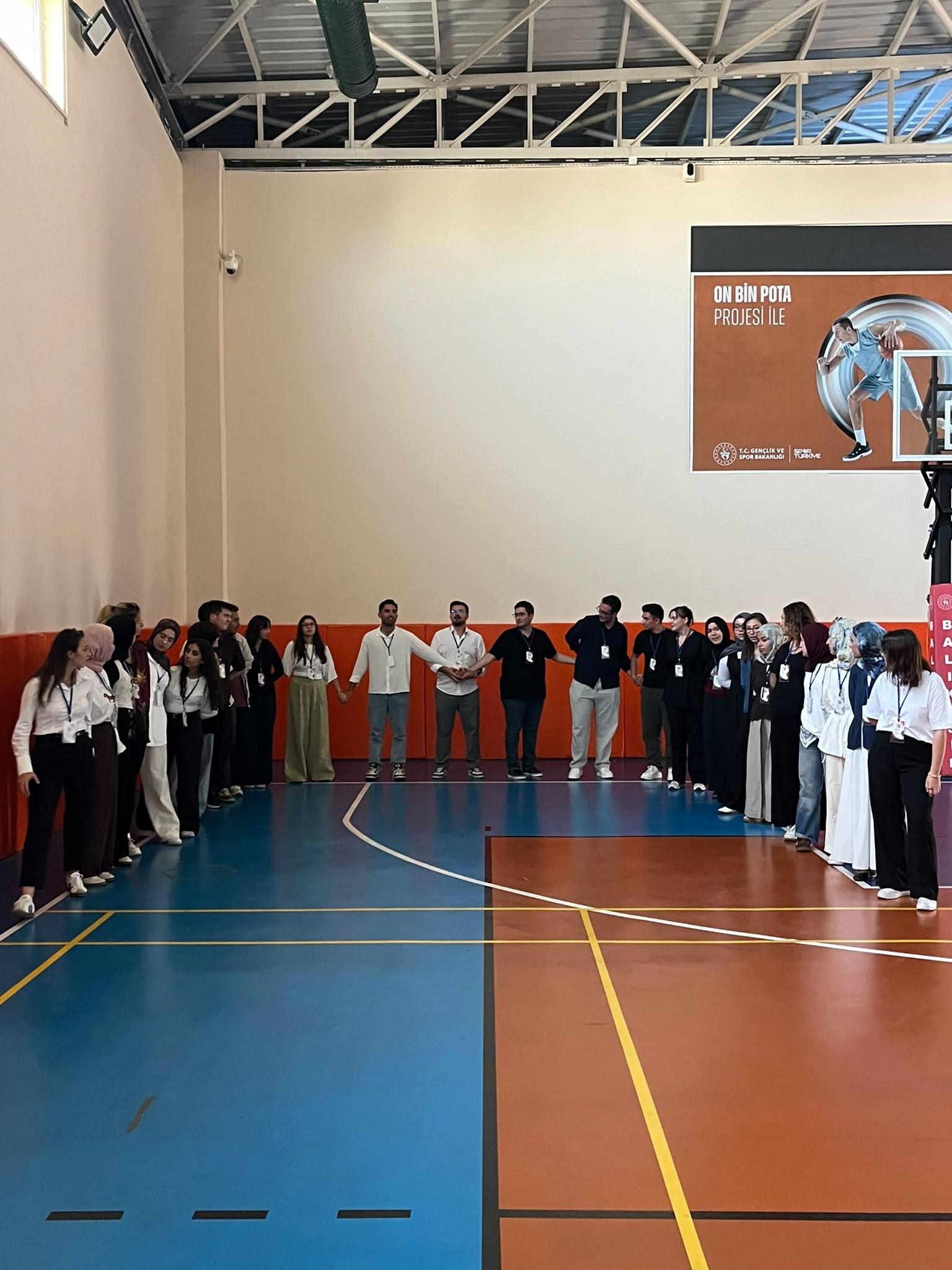Balıkesir Üniversitesi Akıl ve Zekâ Oyunları Topluluğundan Üniversiteler Arası İş Birliğini Güçlendiren Proje 1