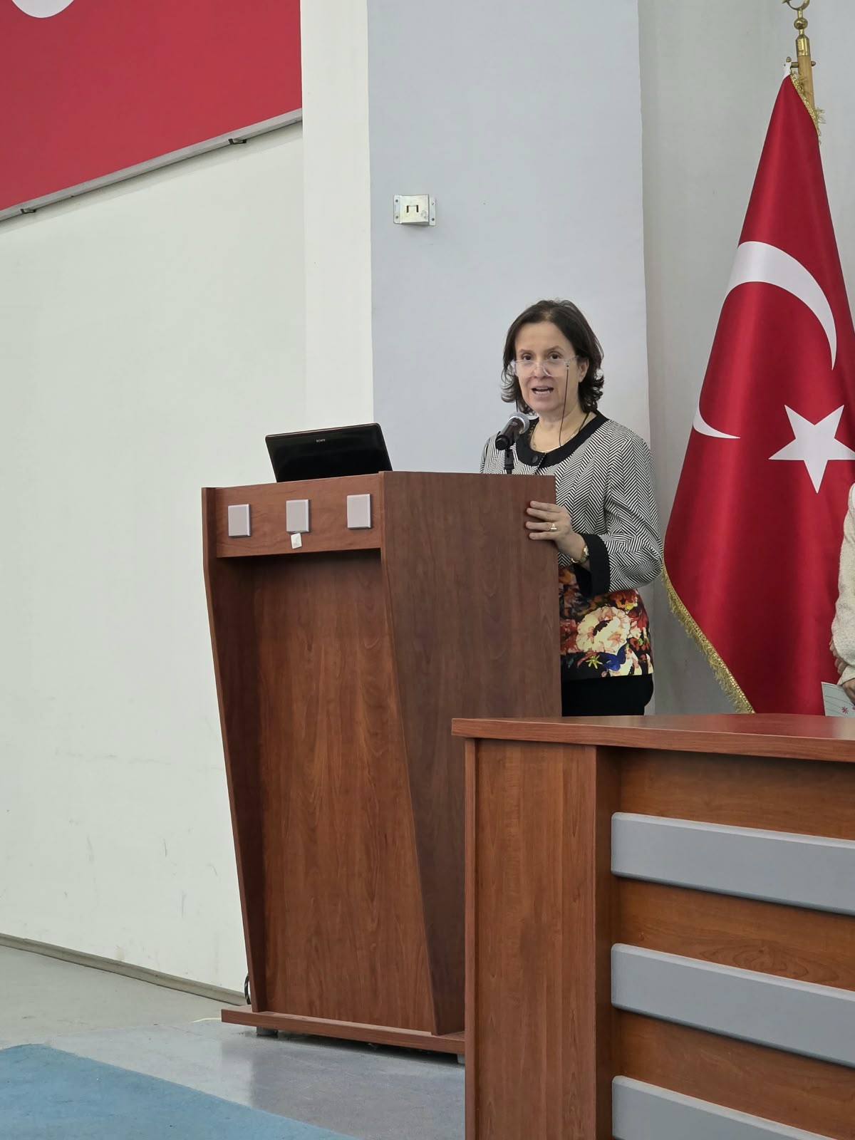 Bölümümüzde 1. Sınıf Öğrencileri için Önlük Giyme Töreni ve Oryantasyon Programı Yapıldı 14