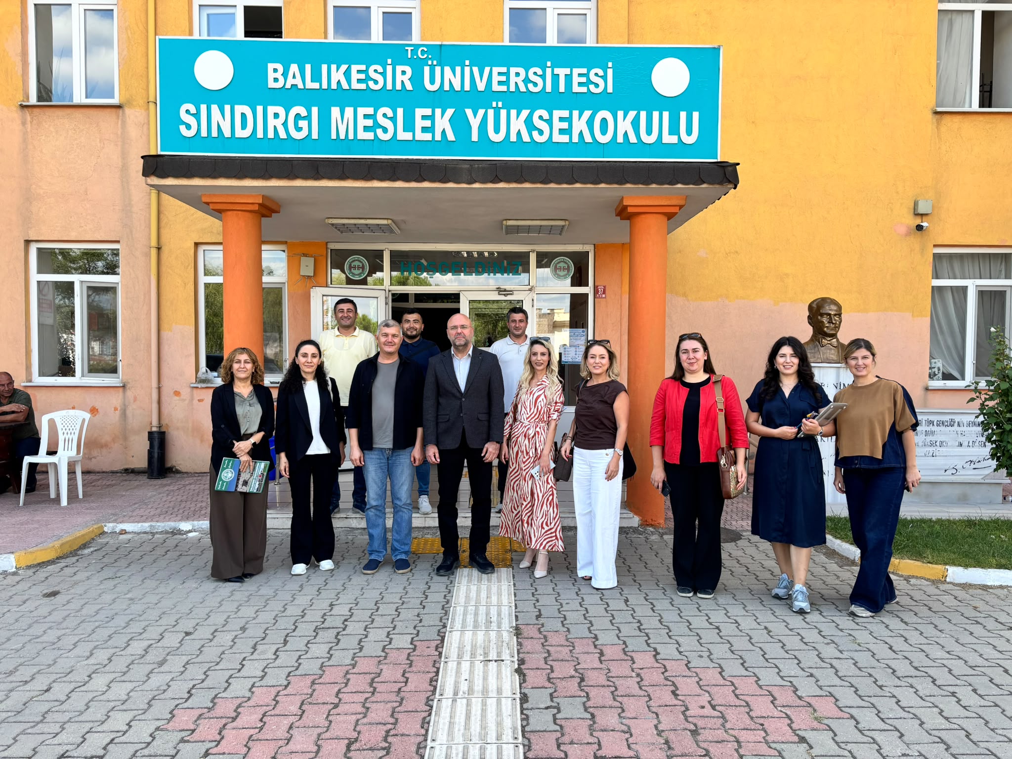 Bigadiç MYO ile Sındırgı MYO Arasında "Akran Değerlendirme" Toplantısı Gerçekleştirildi 1
