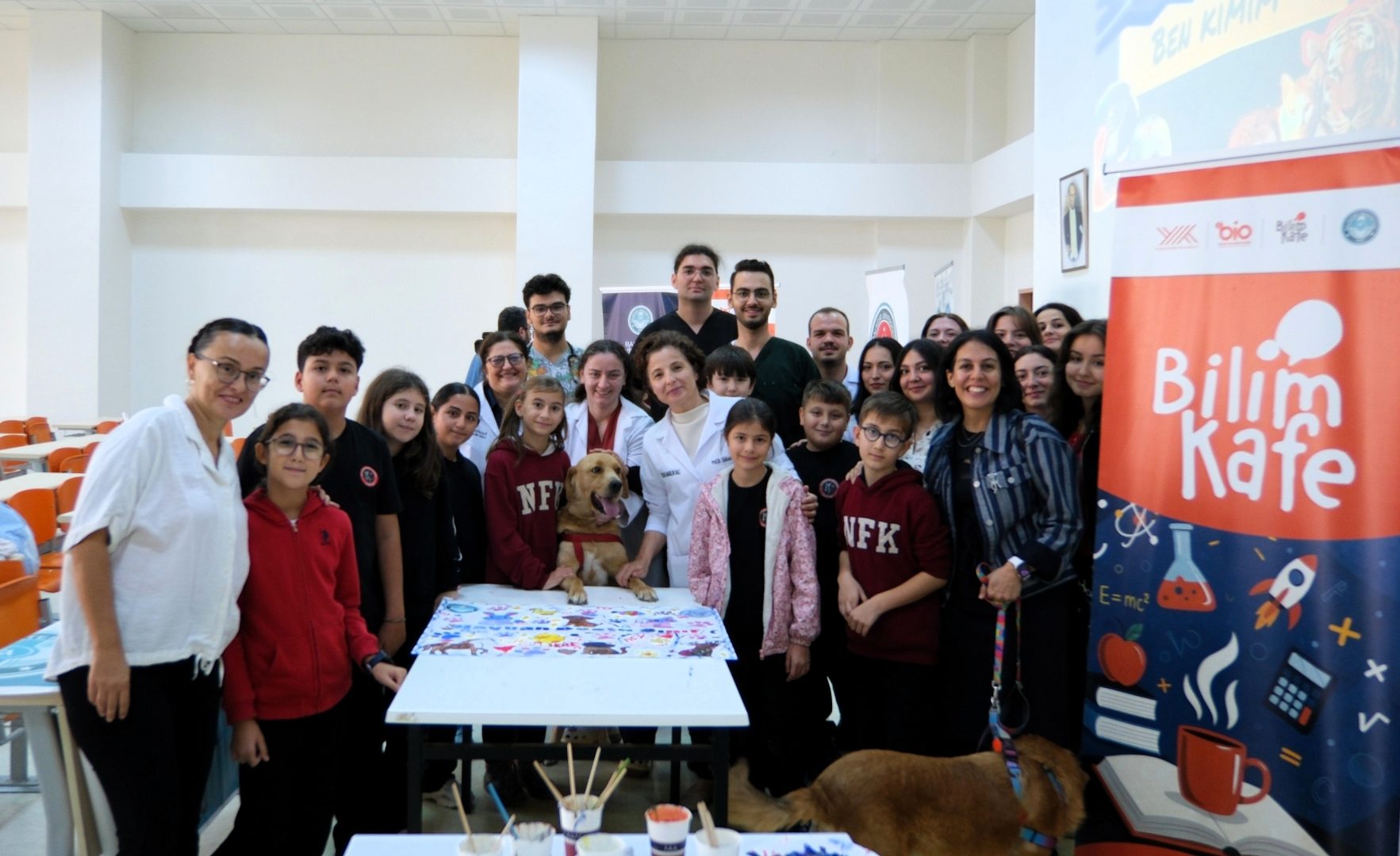 BAÜN Bilim Kafe’de Küçük Hayvanseverler Veteriner Hekimliği Yakından Tanıdı 11