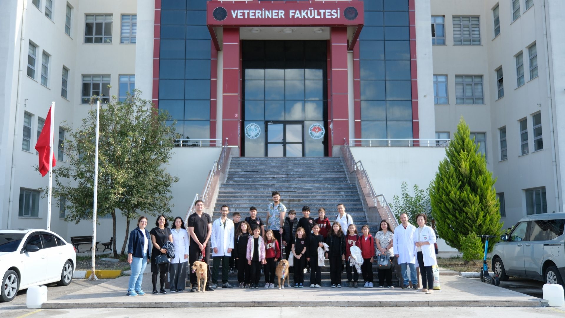 BAÜN Bilim Kafe’de Küçük Hayvanseverler Veteriner Hekimliği Yakından Tanıdı 16