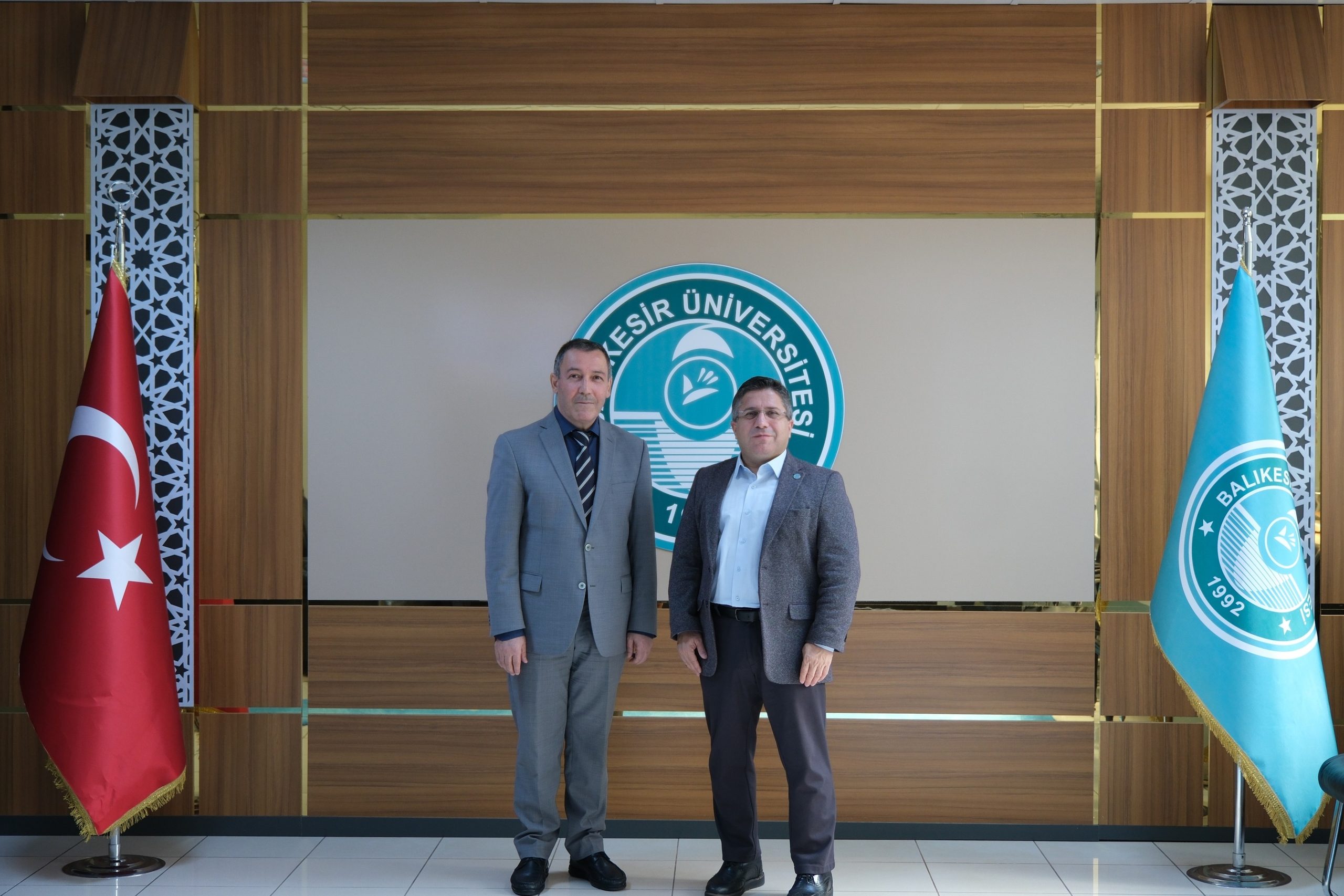Balıkesir TÜİK Bölge Müdürü Dr. Yavuz Uyar’dan BAÜN Rektörü Prof. Dr. Yücel Oğurlu’ya Ziyaret 2