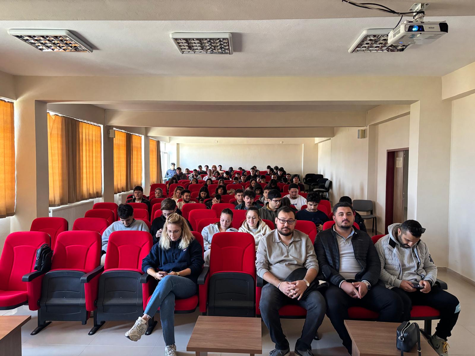 Sındırgı Gençlik Merkezi'nden MYO Öğrencilerine Sosyal ve Kültürel Tanıtım 2