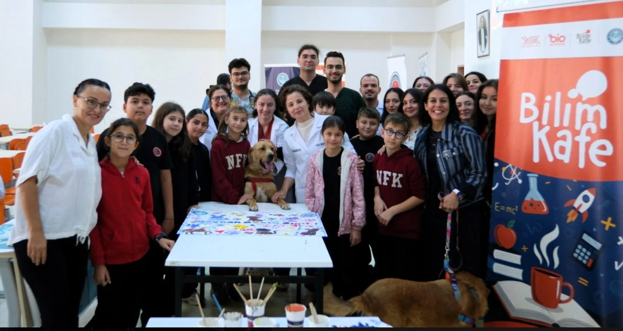 Bilim Kafe’de Minik Hayvanseverler Veteriner Hekimliği Yakından Tanıdı 11