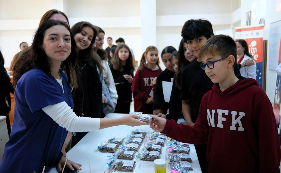 Bilim Kafe’de Minik Hayvanseverler Veteriner Hekimliği Yakından Tanıdı 15