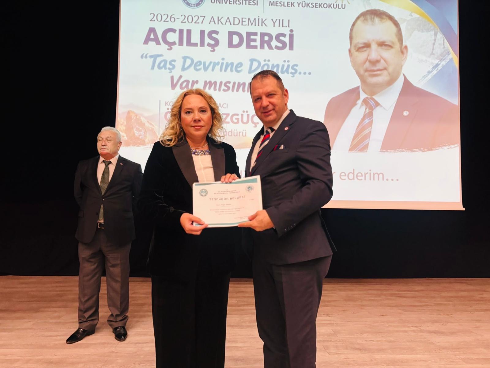Balıkesir Meslek Yüksekokulunda 2026-2027 Eğitim-Öğretim Yılı Açılış Dersi Gerçekleştirildi 6
