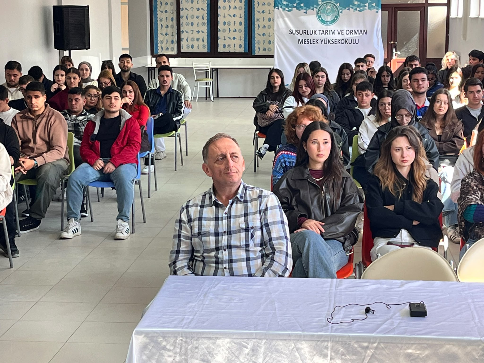 Meslek Yüksekokulumuzda "Kendime İyi Bak" Konulu Söyleşi Düzenlendi 3