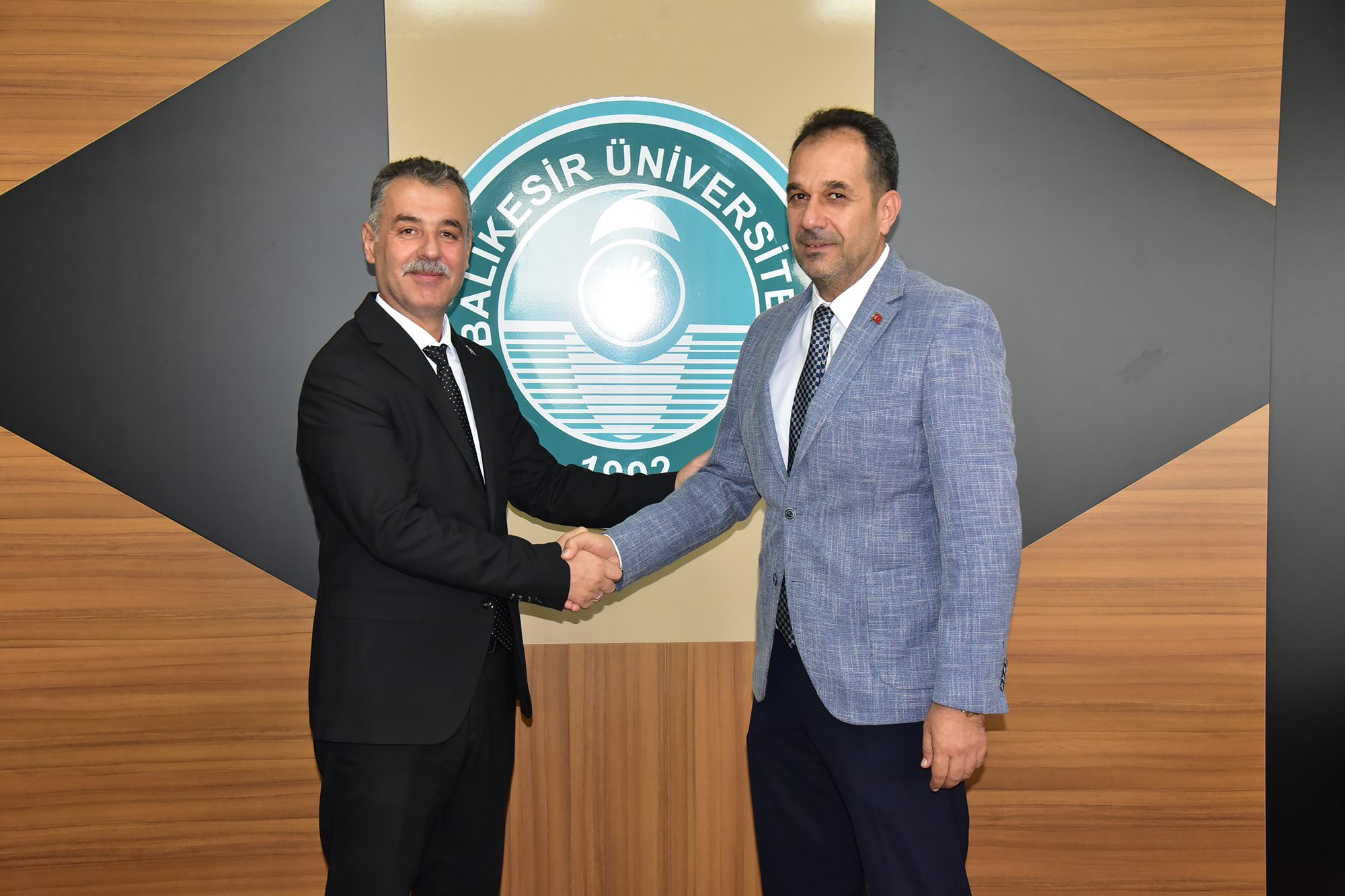 BAÜN Sağlık Kültür ve Spor Daire Başkanlığında Devir Teslim Töreni Gerçekleştirildi 4
