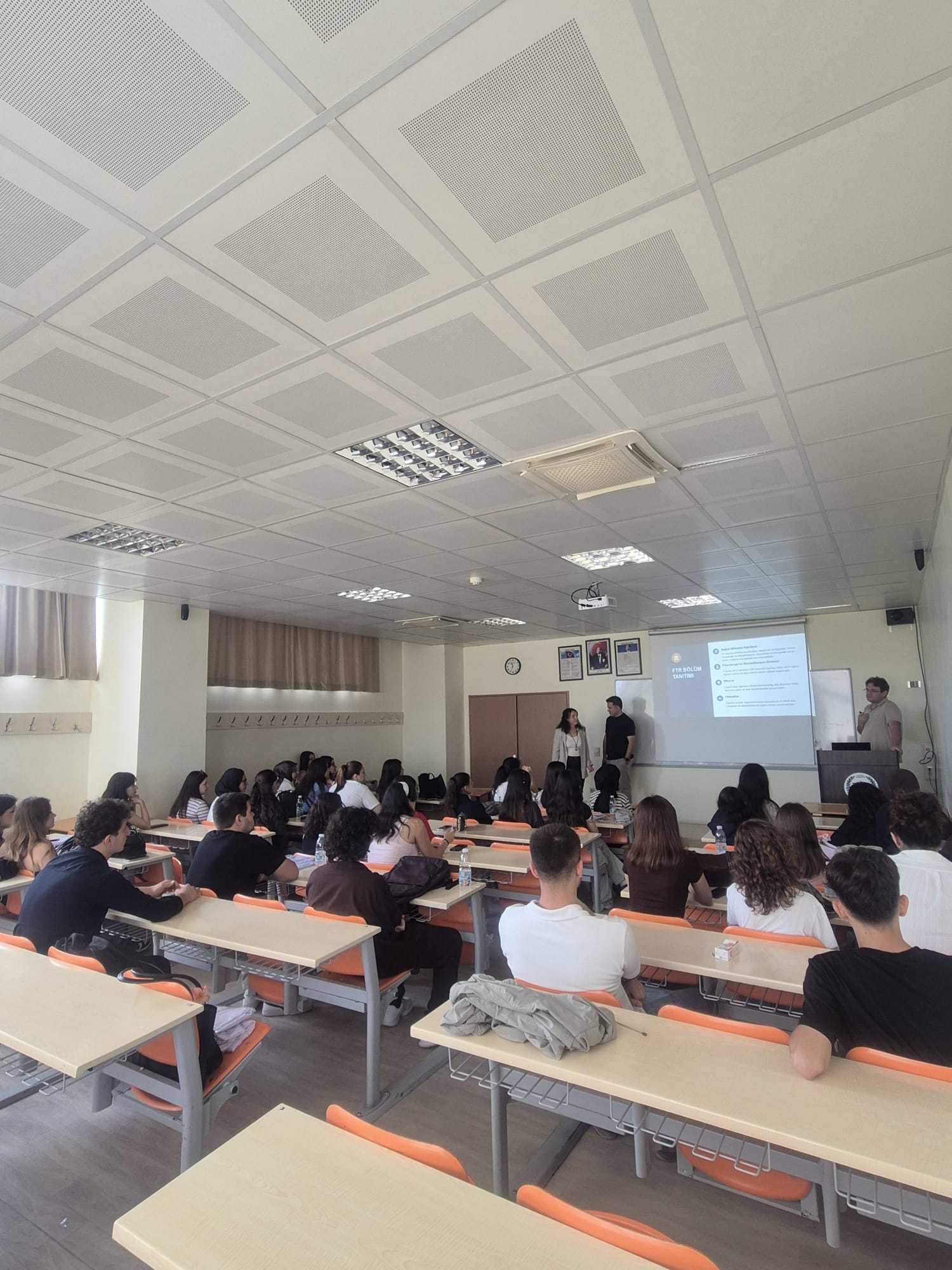 Fizyoterapi ve Rehabilitasyon Bölümü Oryantasyon Eğitimi Gerçekleştirildi  3