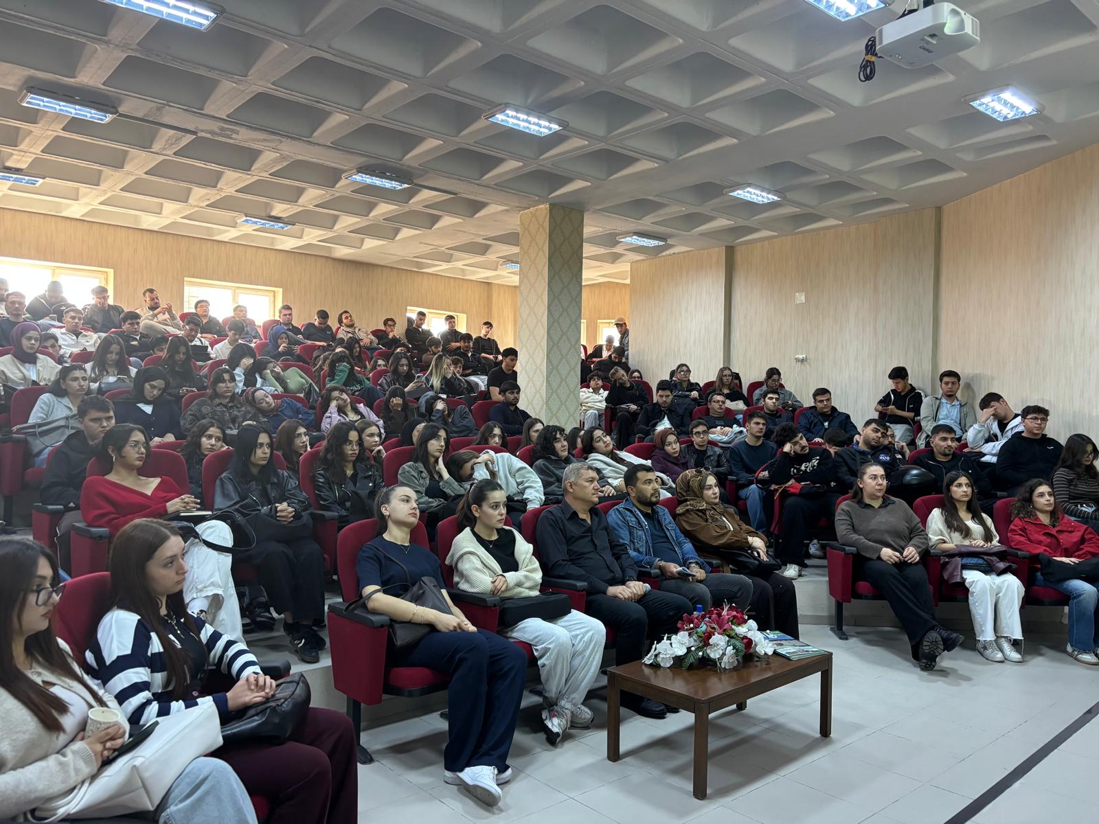Bigadiç’te Yetişkin Ruh Sağlığı ve Bağımlılıkla Mücadele Konuları Ele Alındı 4