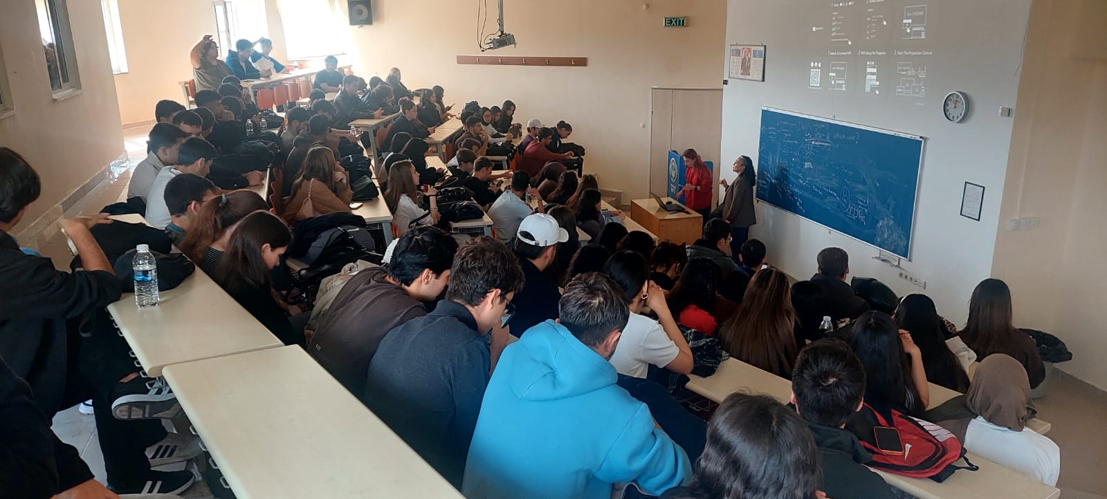 Balıkesir Meslek Yüksekokulunda Erasmus+ Programına Yönelik Bilgilendirme Toplantısı Gerçekleştirildi 1