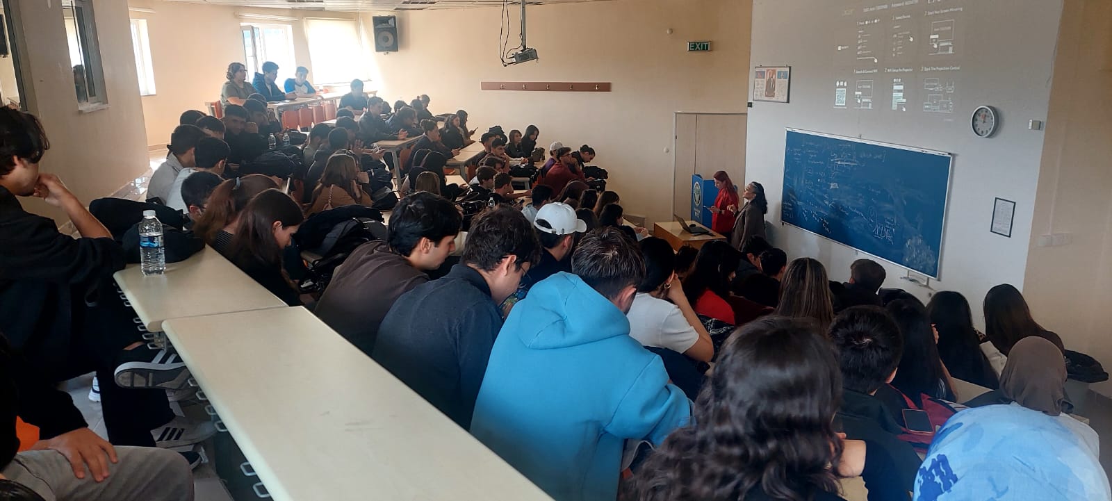 Balıkesir Meslek Yüksekokulunda Erasmus+ Programına Yönelik Bilgilendirme Toplantısı Gerçekleştirildi 3