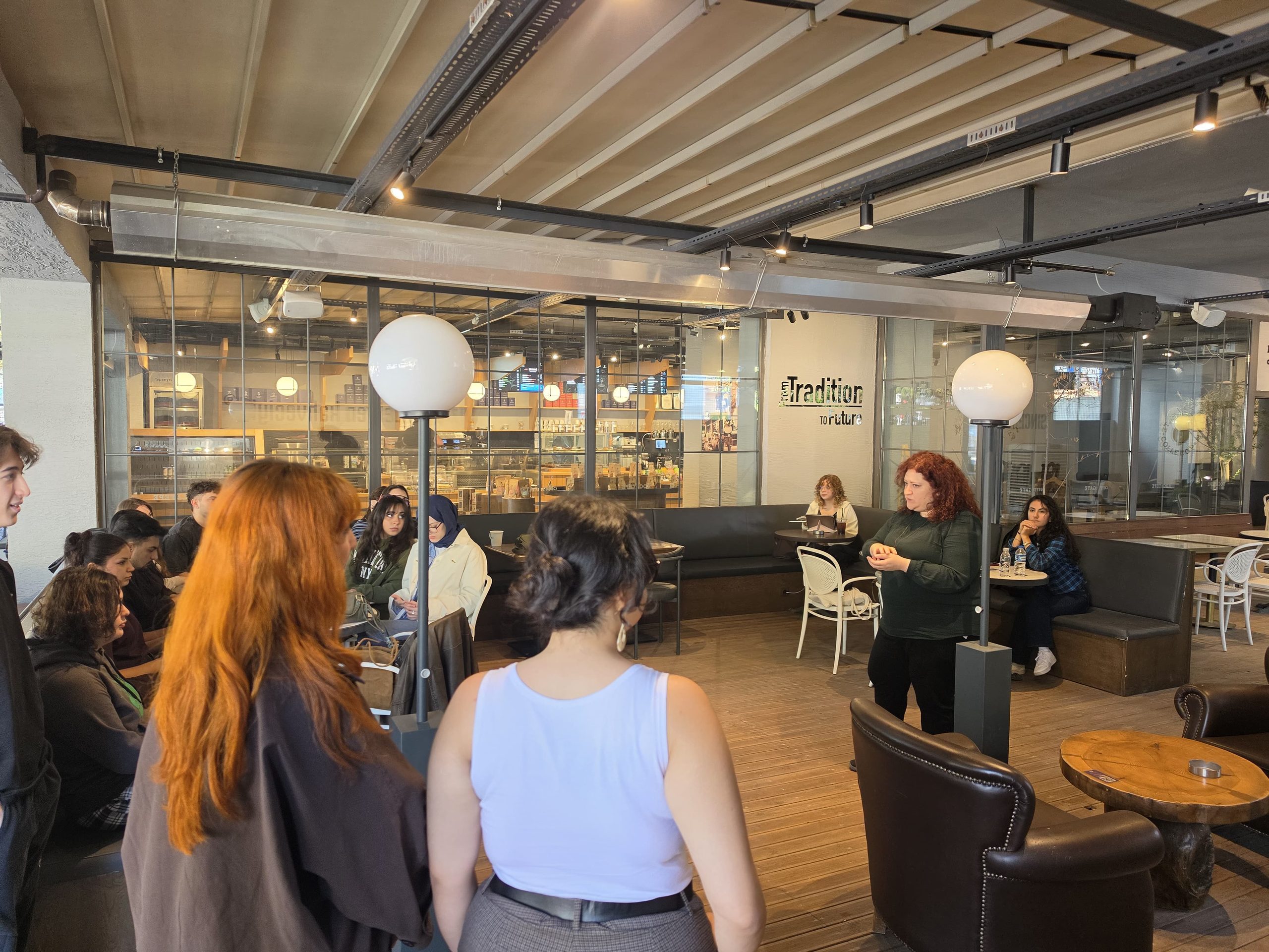 İllüstrasyona Giriş Dersi Kapsamında Kafe İllüstrasyonu Projesi 11