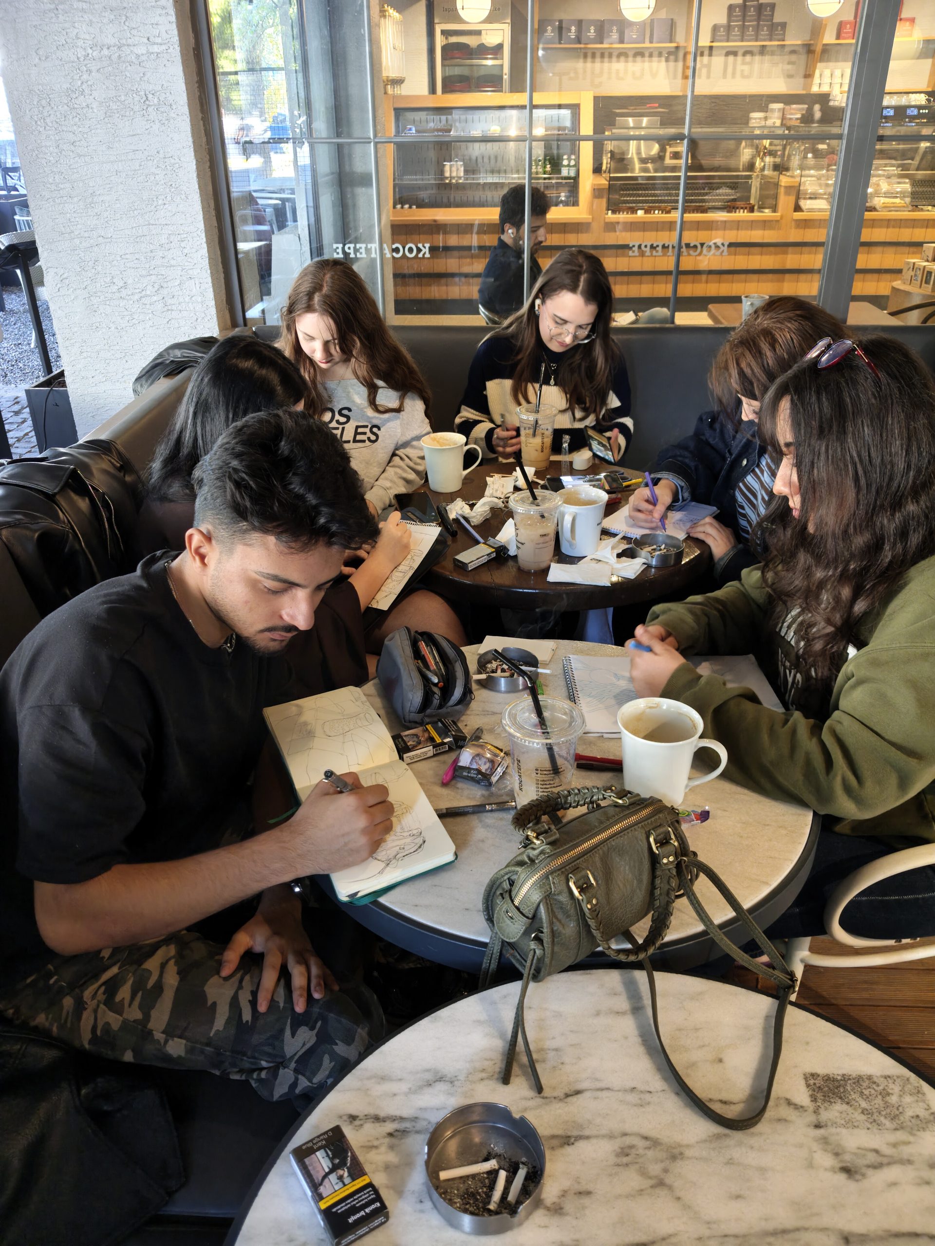 İllüstrasyona Giriş Dersi Kapsamında Kafe İllüstrasyonu Projesi 3