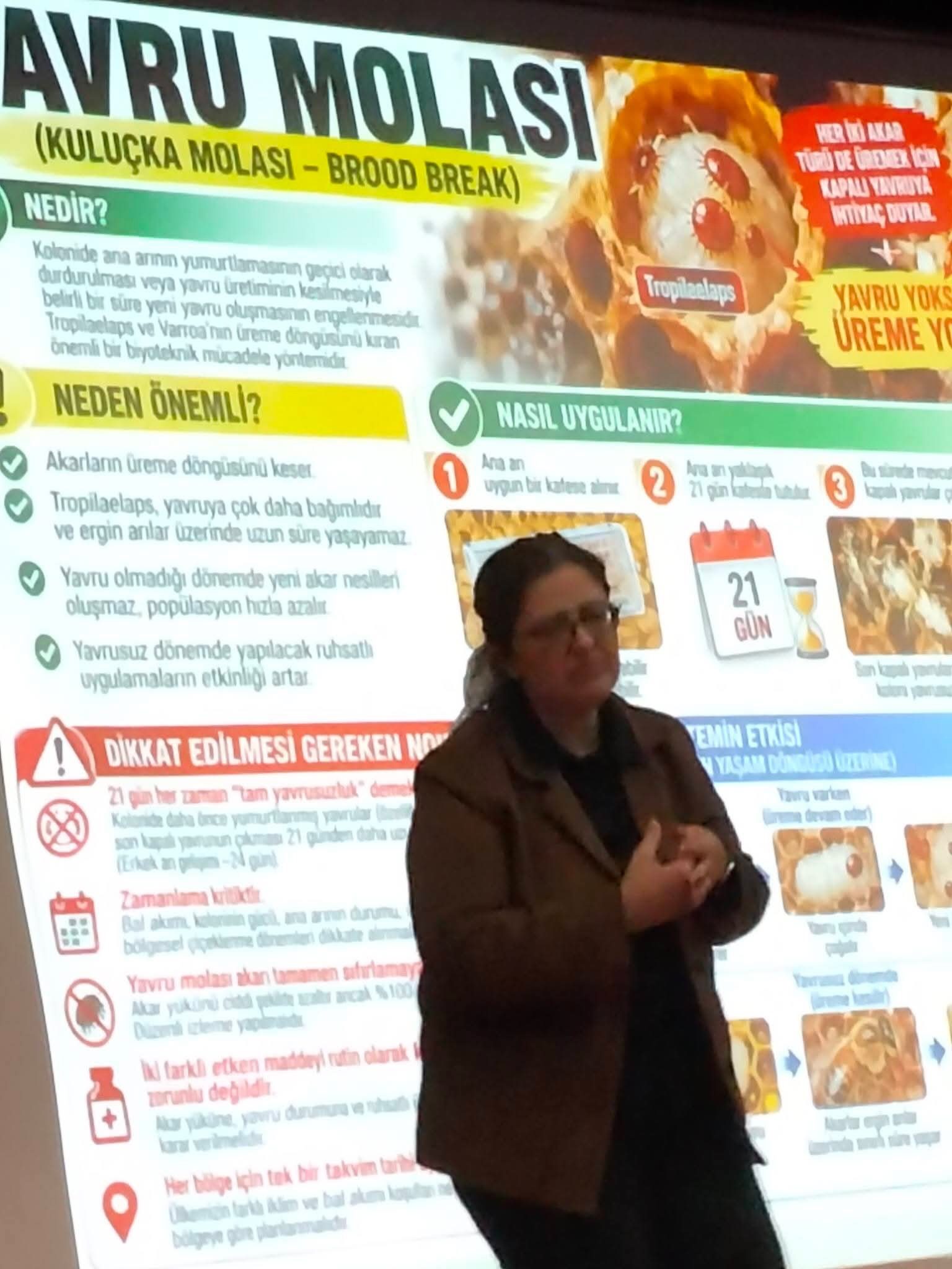 Fakültemiz öğretim üyesi Doç. Dr. Ayşe Ebru Borum, 9–11 Ekim 2026 tarihlerinde Ankara ANFA Altınpark Fuar ve Kongre Merkezi’nde gerçekleştirilen Türkiye Arıcılık Fuarı’na davetli konuşmacı olarak katıldı. 2