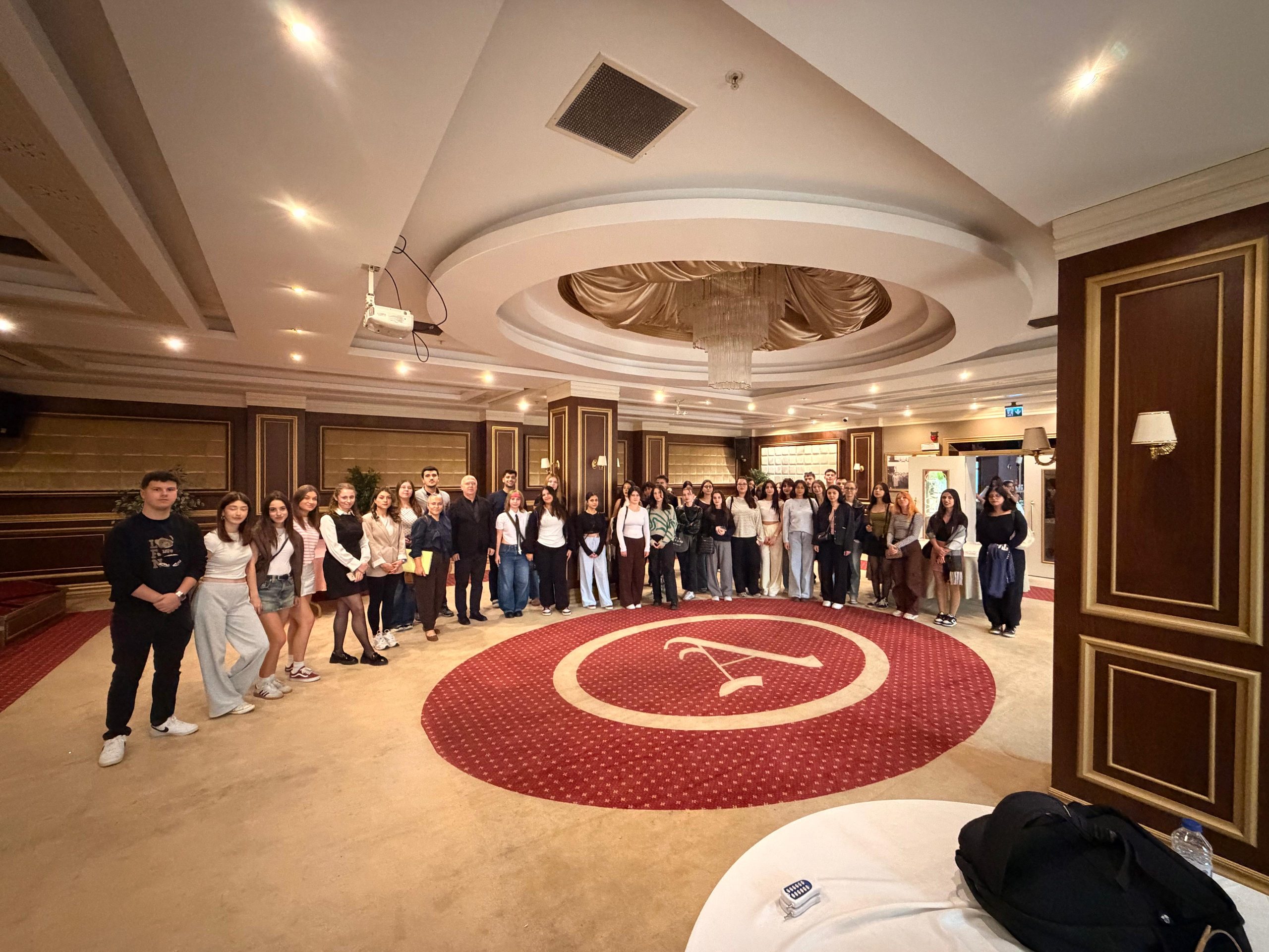 Turizm ve Otel İşletmeciliği Programı Öğrencilerinden Altın Otel’e Teknik Gezi 2