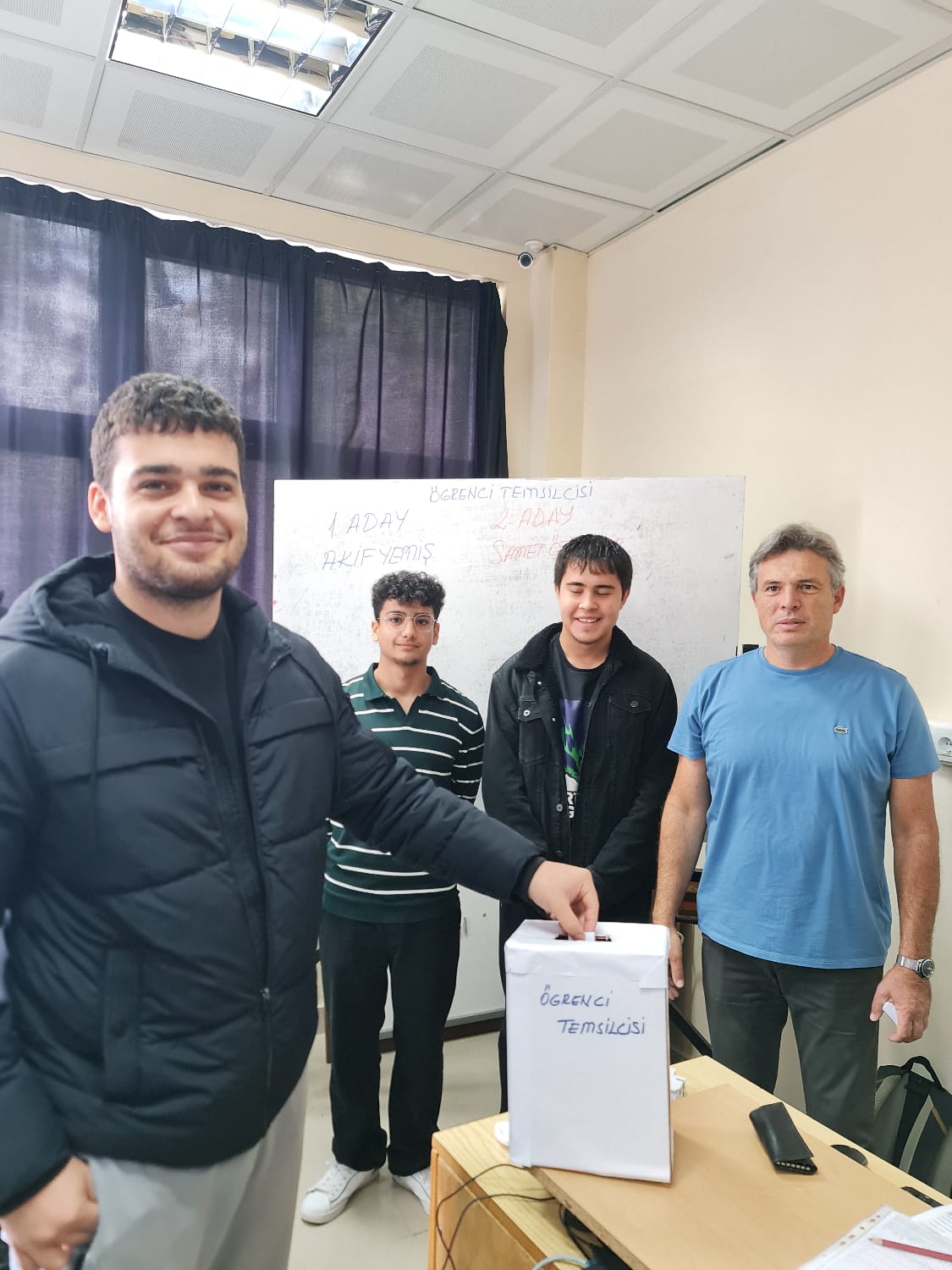 Elektrik Programı Birinci Sınıf Öğrenci Temsilcisi Seçimi Gerçekleştirildi