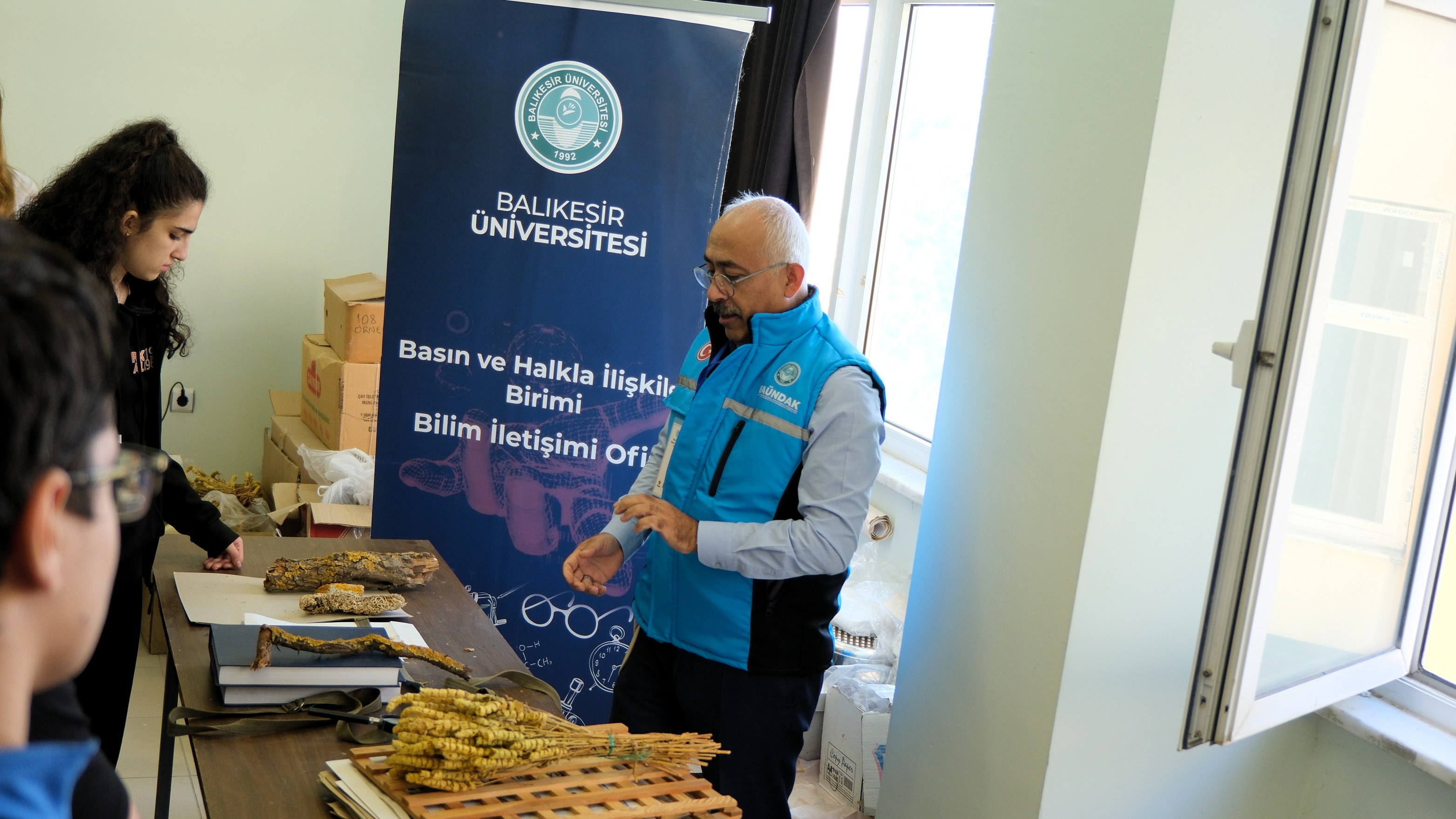 BAÜN Bilim Kafe’de Herbaryumdan Botanik Bahçesine Bilim Yolculuğu 5
