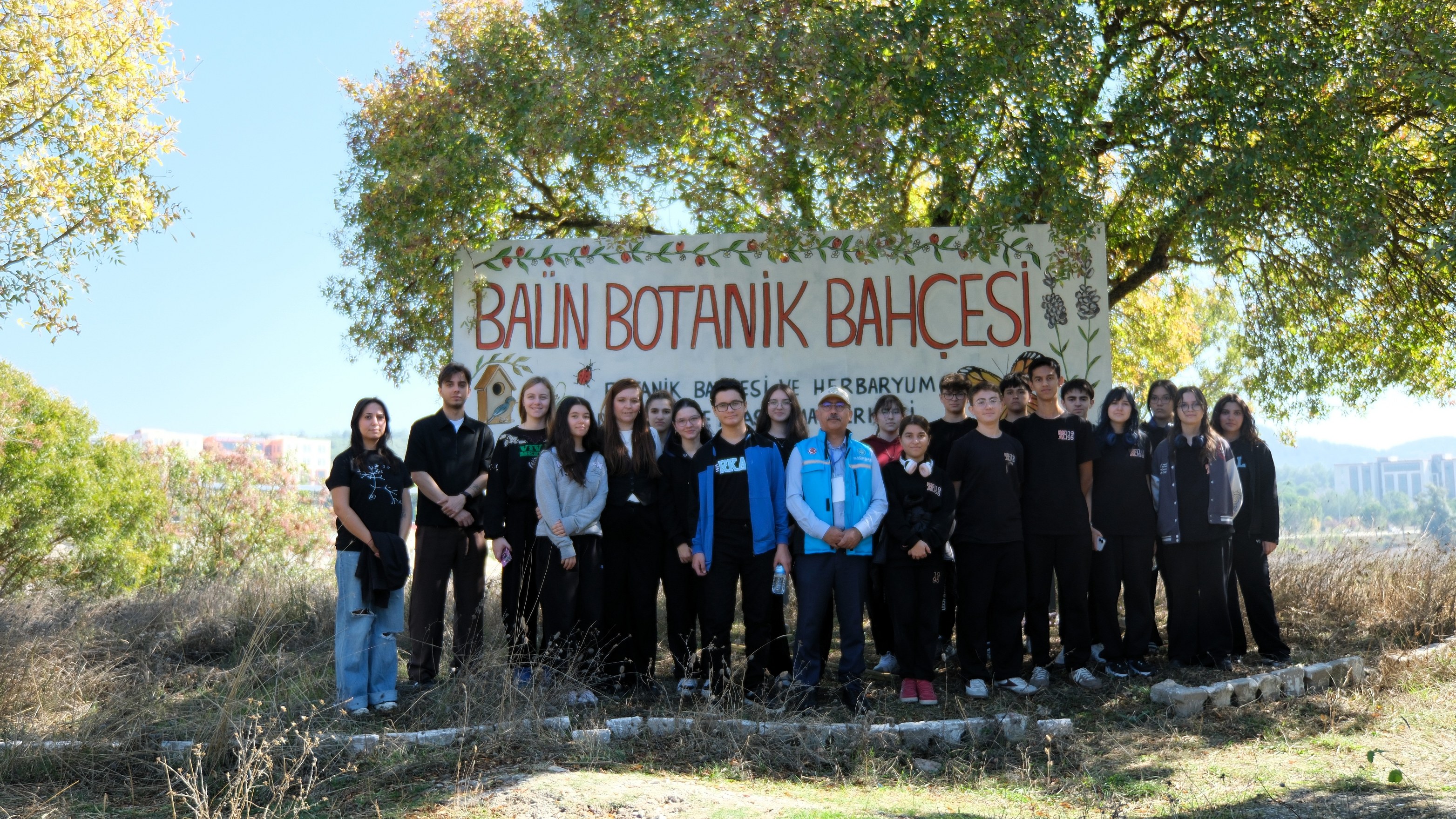 BAÜN Bilim Kafe’de Herbaryumdan Botanik Bahçesine Bilim Yolculuğu 16