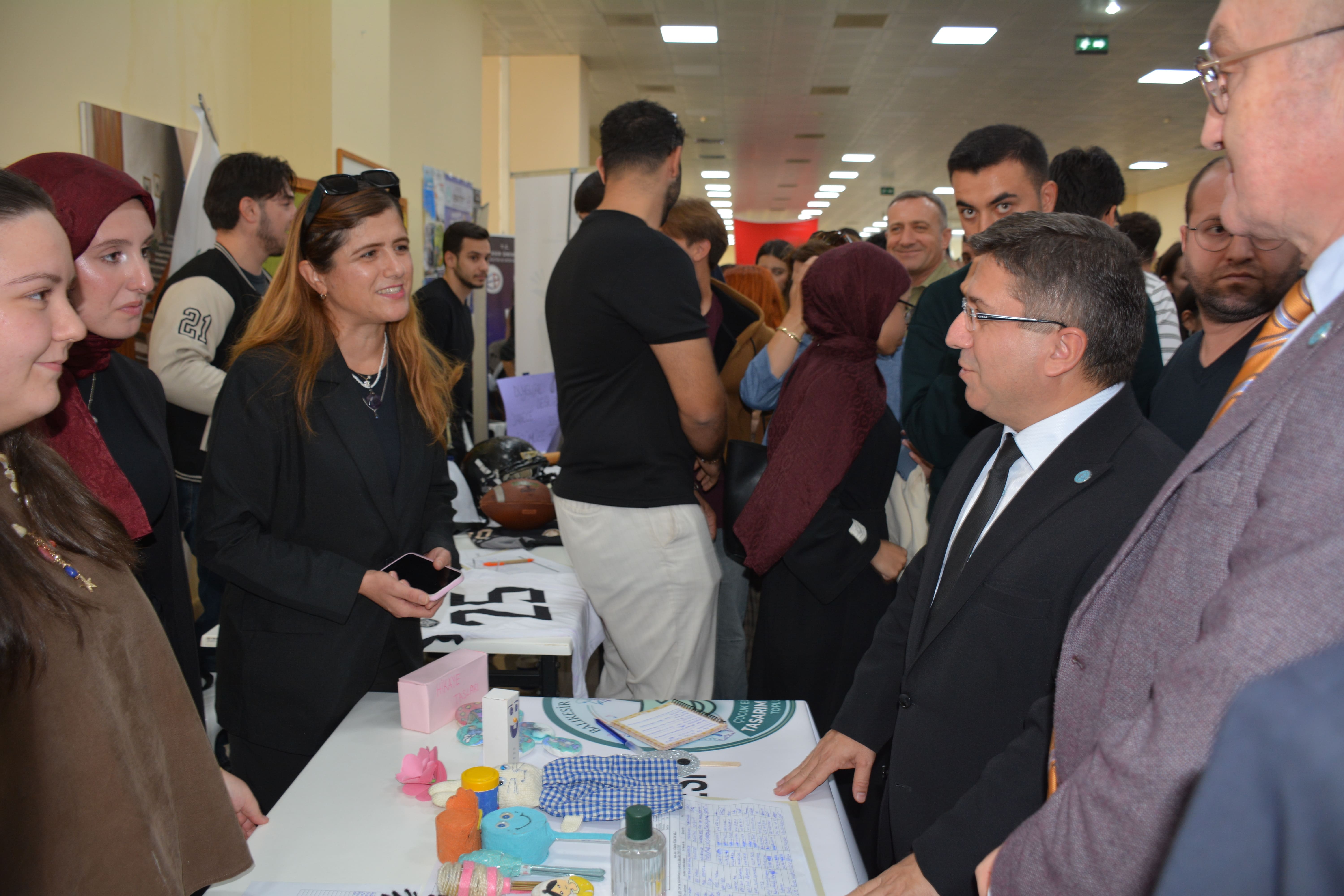 BAÜN Öğrenci Topluluklarında Yeni Dönem Heyecanı 38