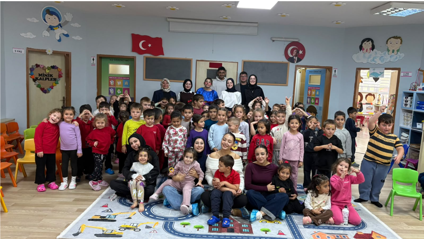  15 Ekim Dünya El Yıkama Günü Dolayısıyla Vilayetler Birliği Şehit Gediz Çivi Anaokulunda Etkinlik Gerçekleştirildi. 1