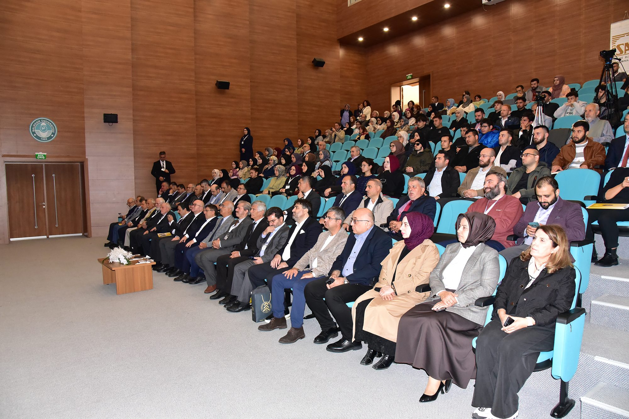 Kripto Paradan Yapay Zekâya Dijital Çağın İslami Ekonomi Boyutu BAÜN’de Konuşuldu  2