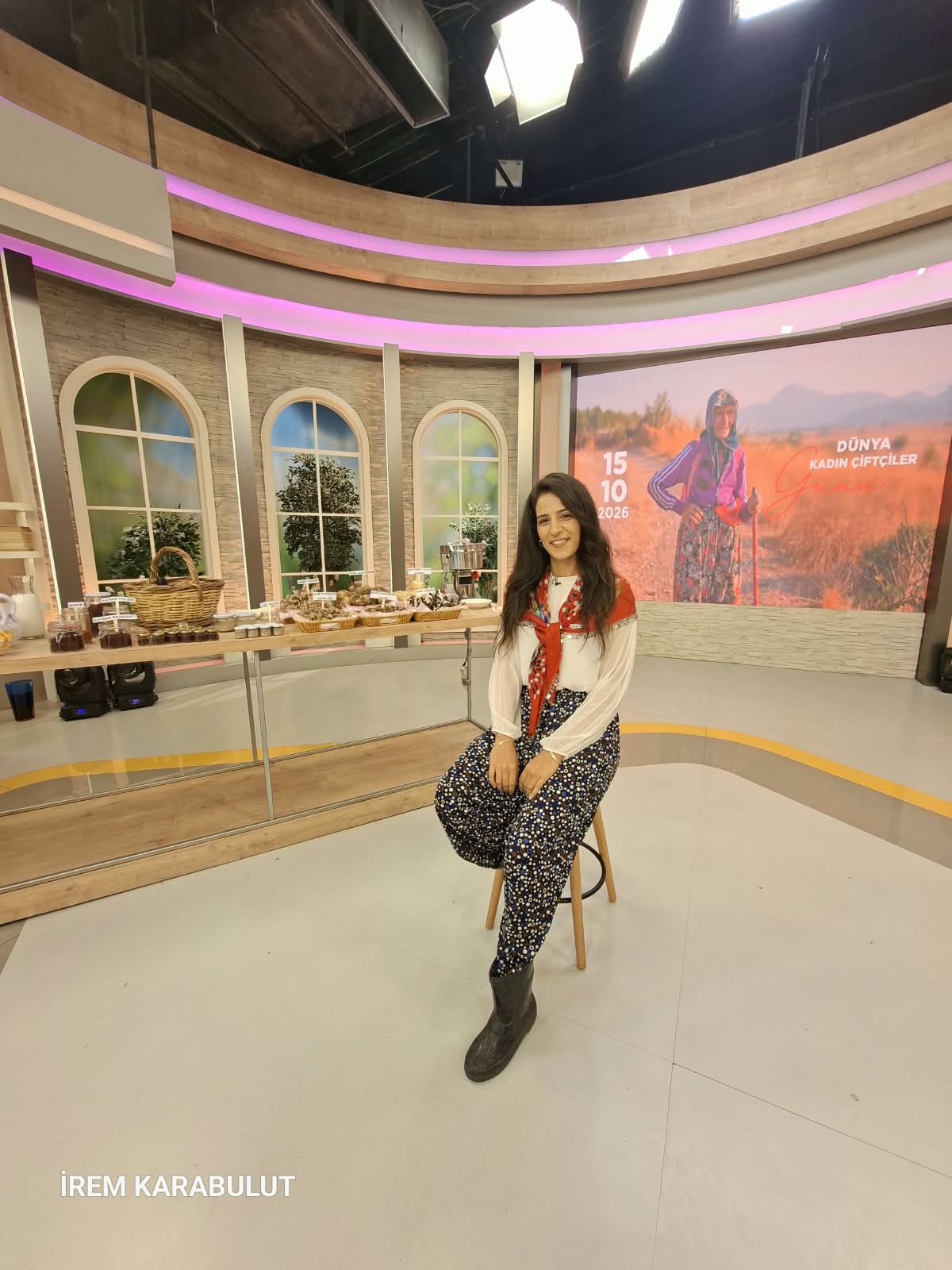 Mezunumuz İrem KARABULUT, Dünya Kadın Çiftçiler Günü’nde TRT 1’e Konuk Oldu 4