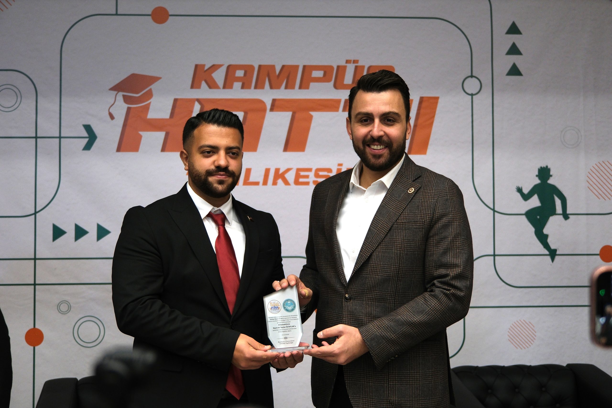 Balıkesir Üniversitesinde Türkiye Yüzyılı Zirvesi Düzenlendi 13