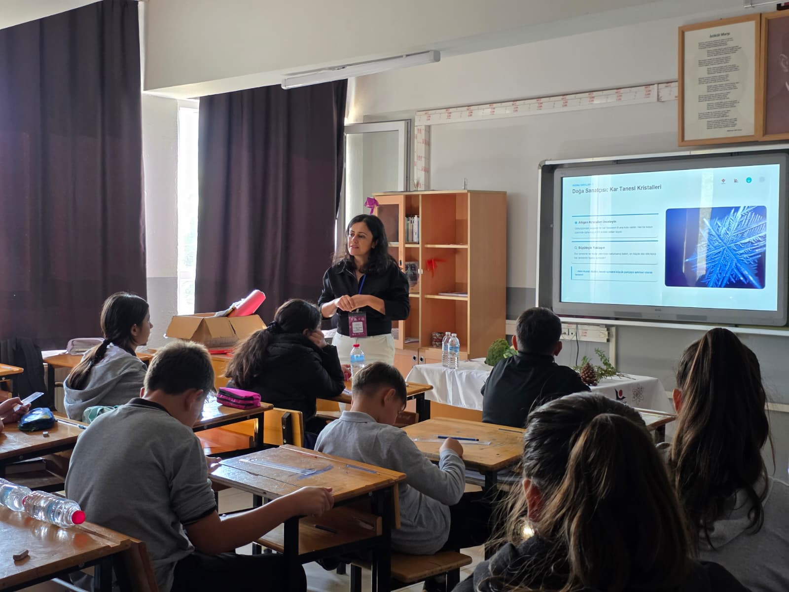 Bilgisayar Teknolojileri Bölümü, Köy Okullarında Bilim ve Teknoloji Farkındalığını Artırdı 3