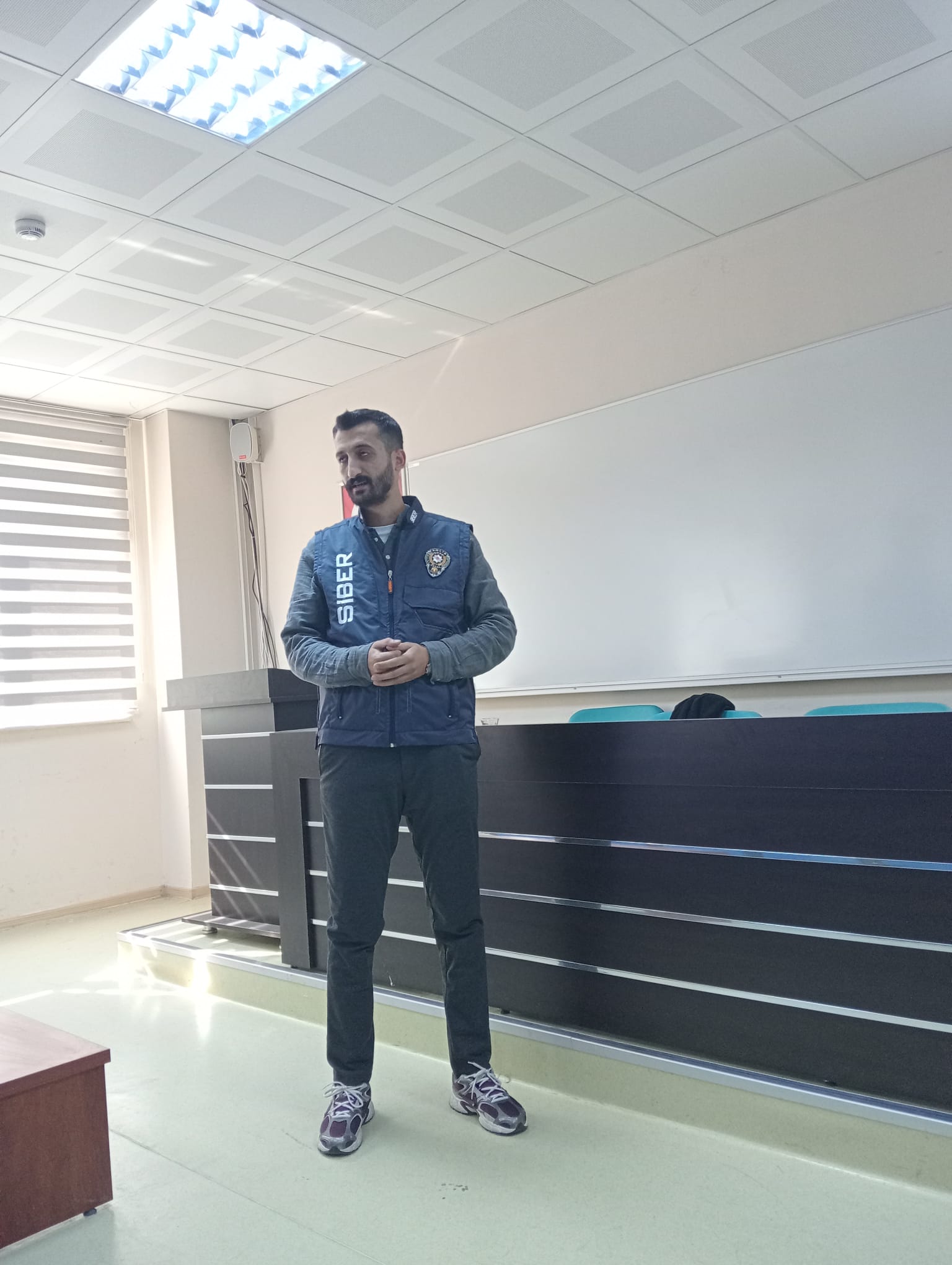 Fakültemizde Sanal Ortamda Bahis, Şans  Oyunları ve Kumarla Mücadele  Kapsamında Eğitim Verildi. 4