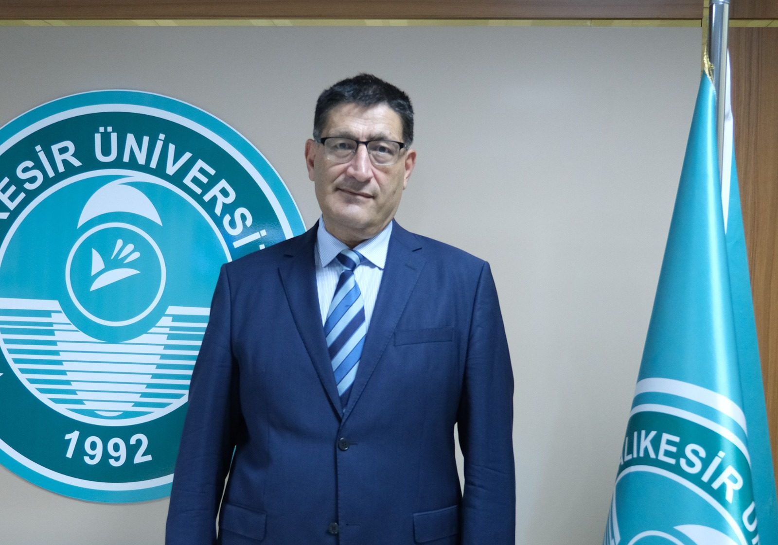 Prof.Dr. Ersin AKYÜZ