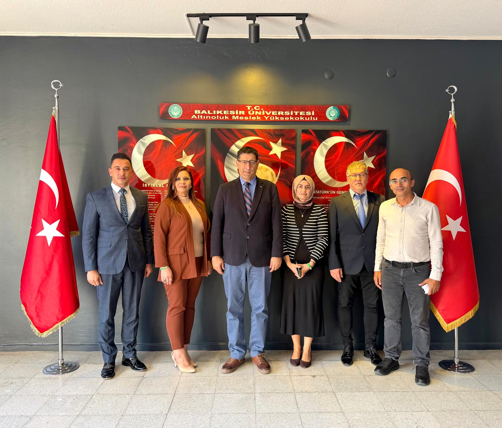 Yeşilay Edremit Şube Başkanlığından Yüksekokulumuza Ziyaret